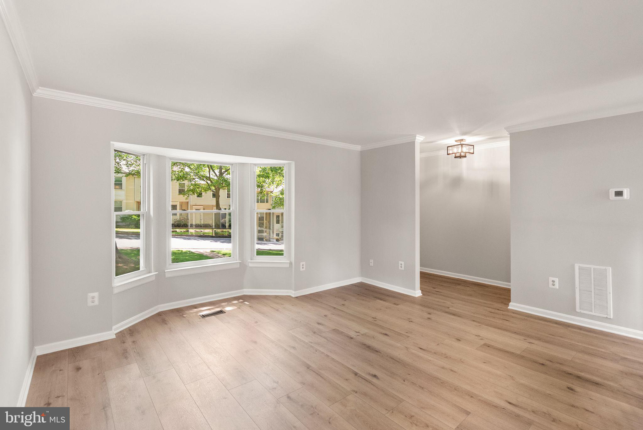 HILLSIDE TOWNES - Residential