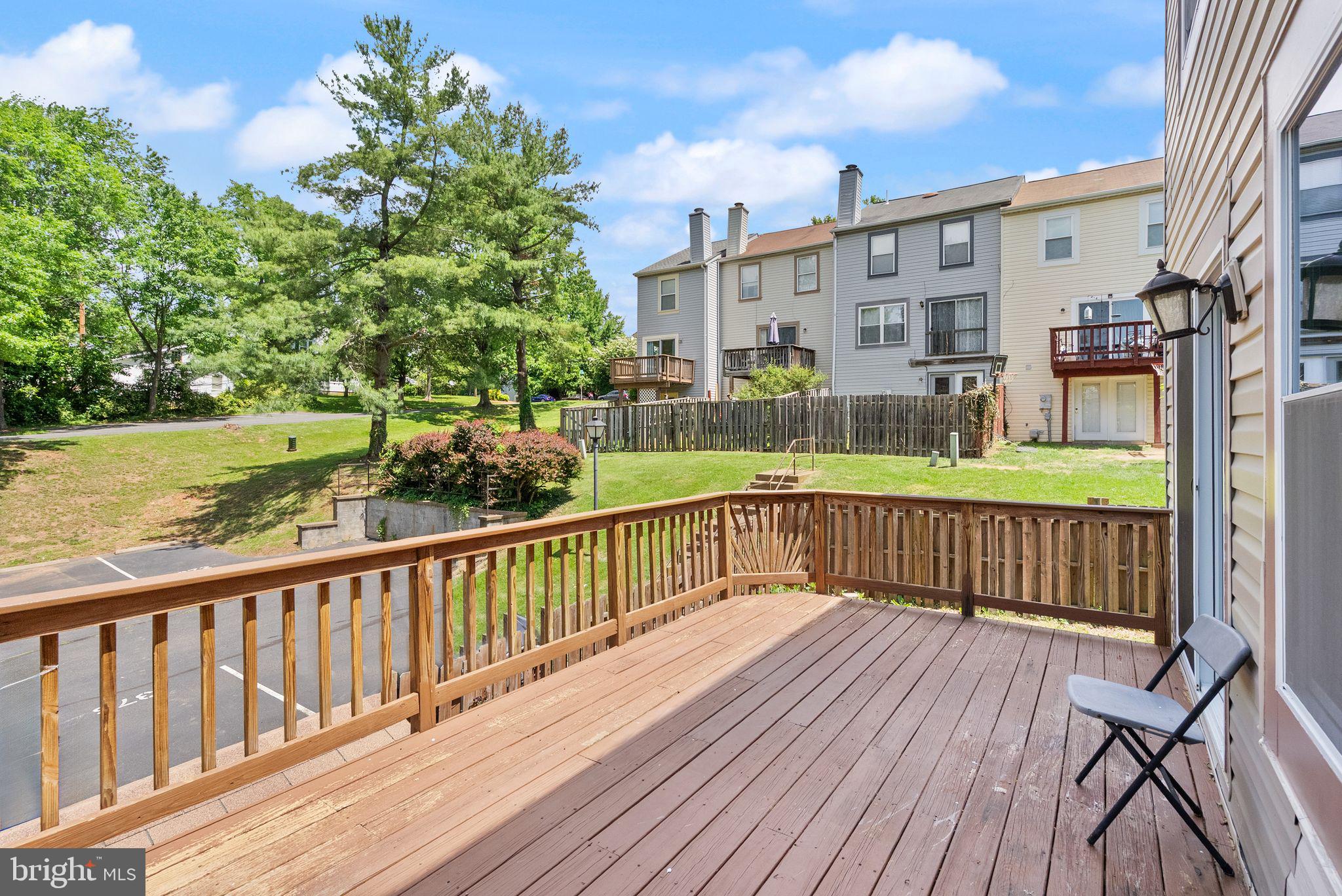 HILLSIDE TOWNES - Residential