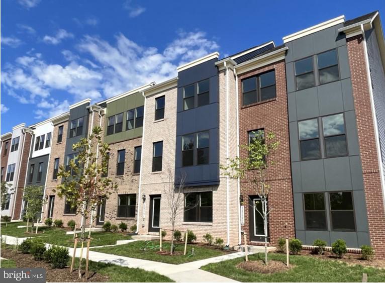 WESTFIELD - Residential