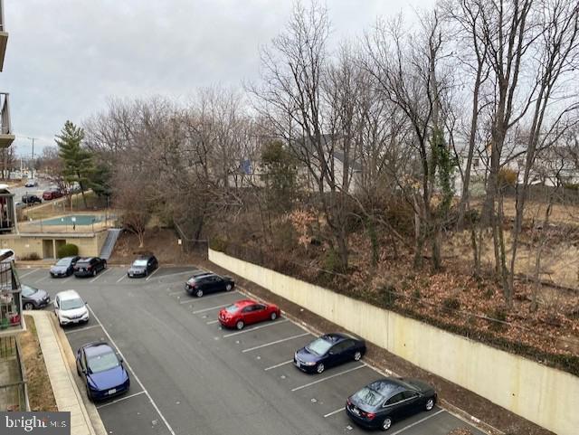 COLUMBIA CONDO - Residential