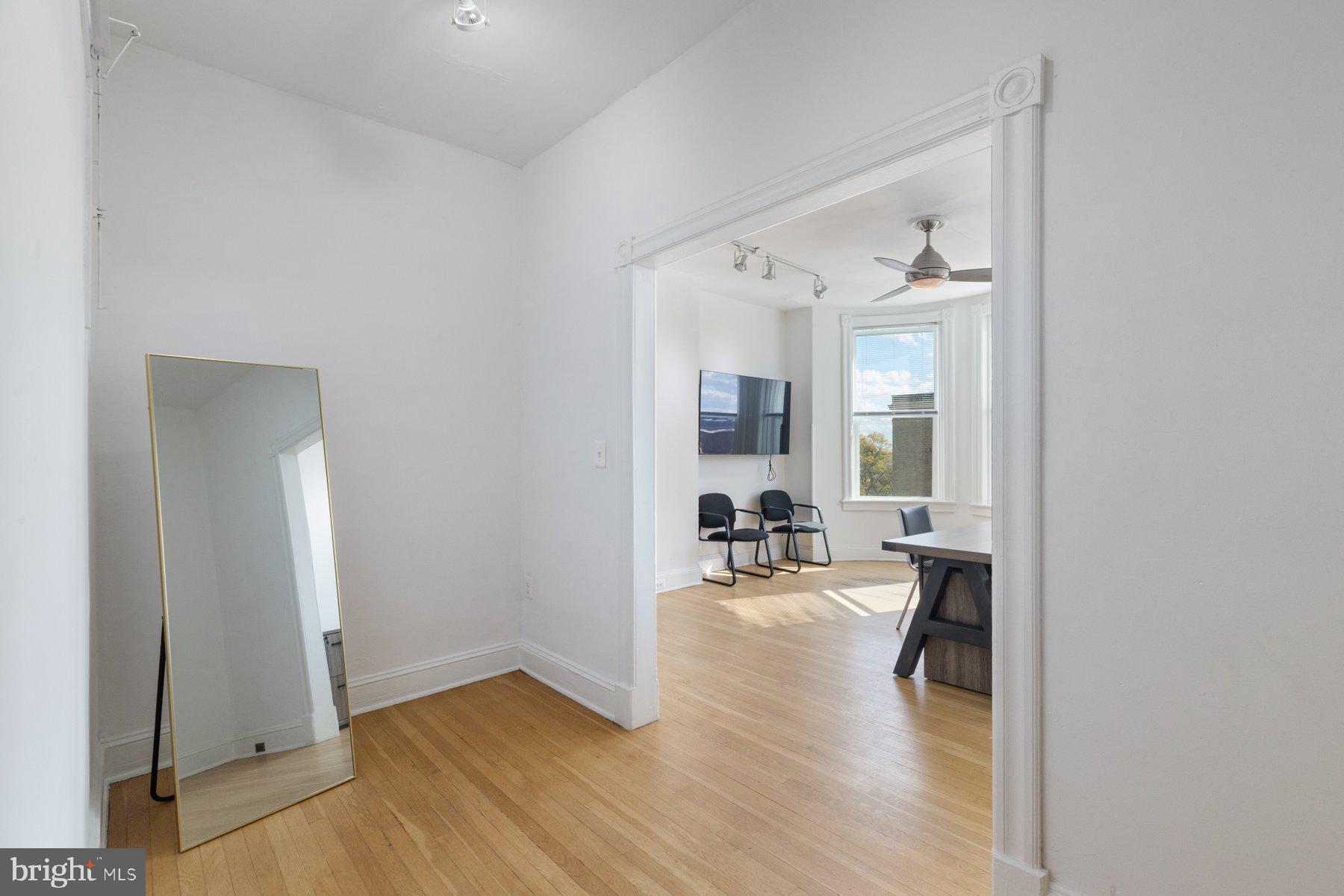 CHARLES VILLAGE - Commercial Sale