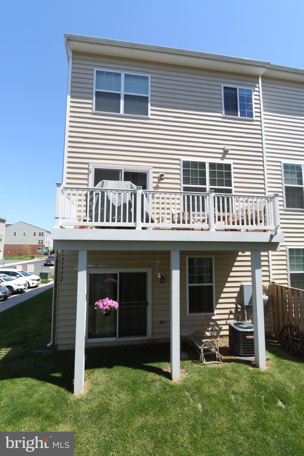 DOMINION CROSSING - Residential