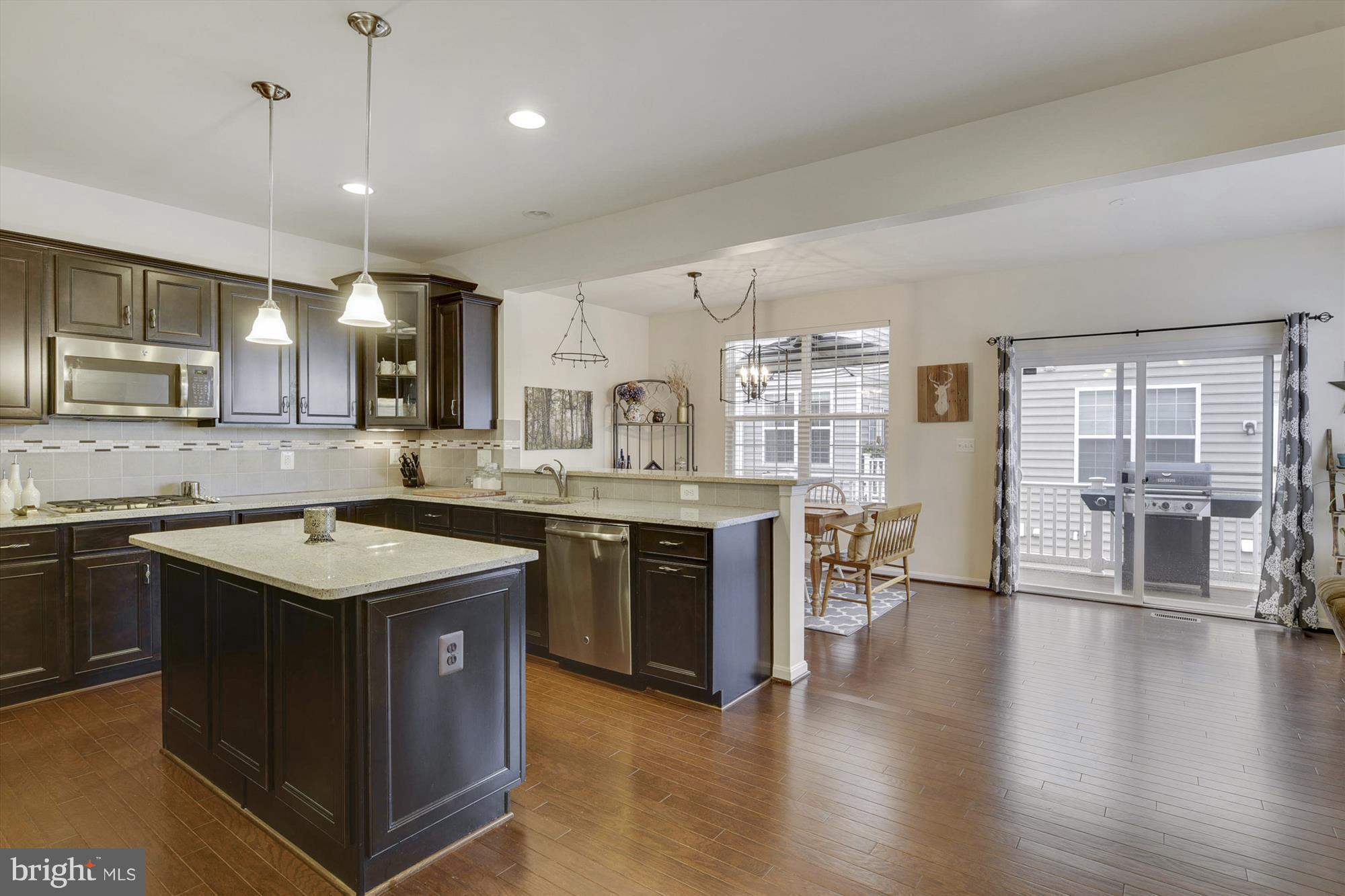 DOMINION CROSSING - Residential