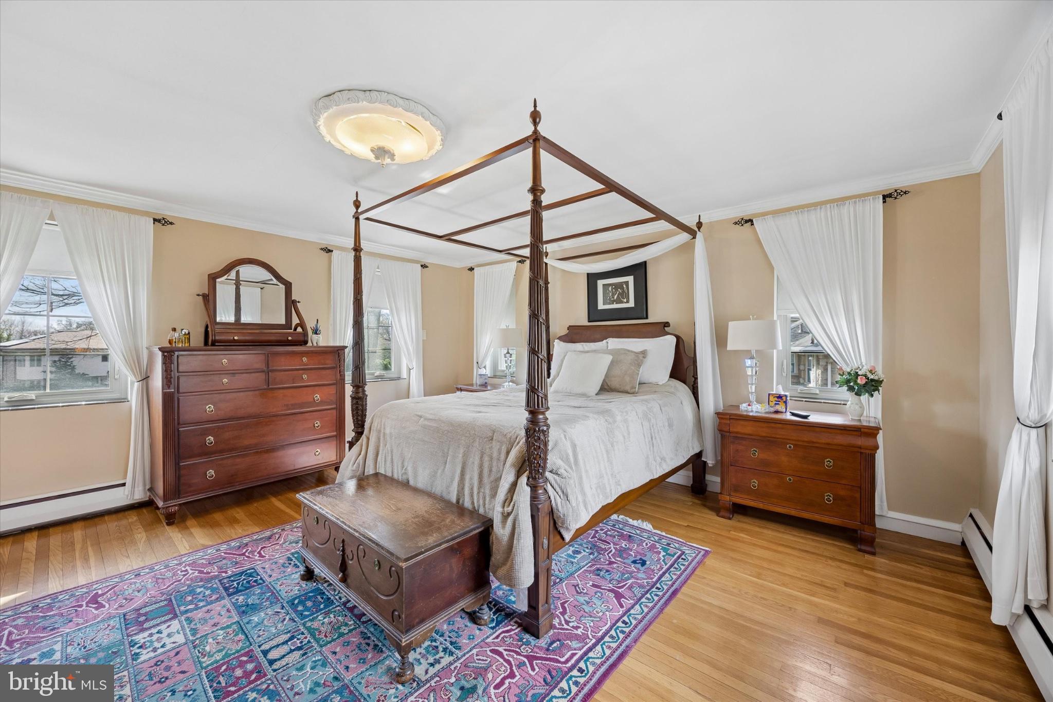 WYNNEWOOD - Residential