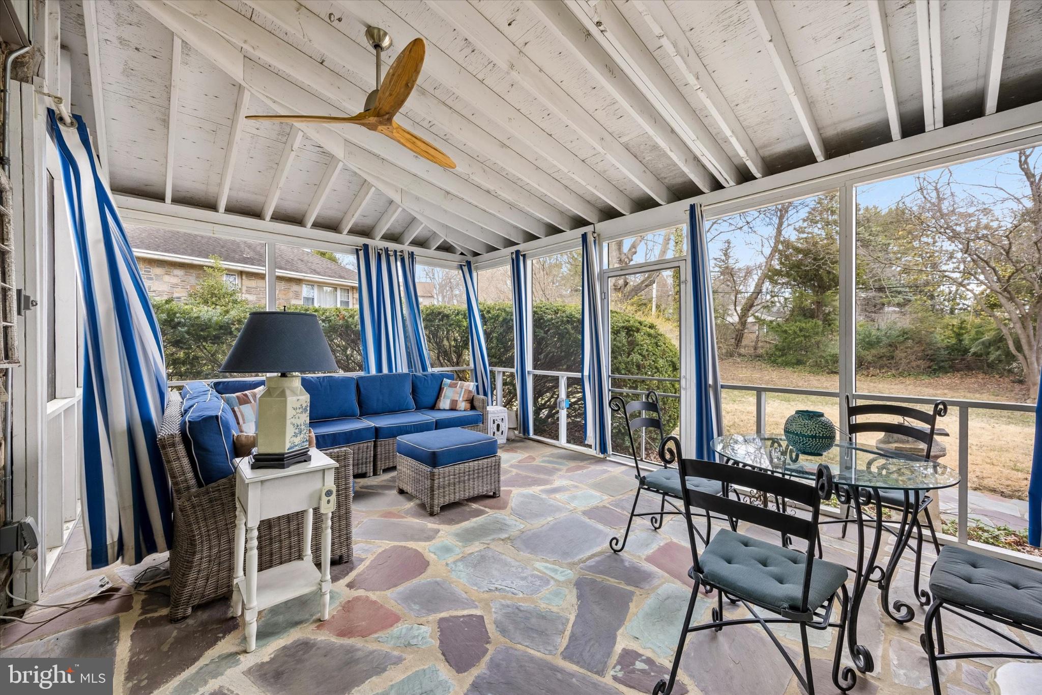 WYNNEWOOD - Residential