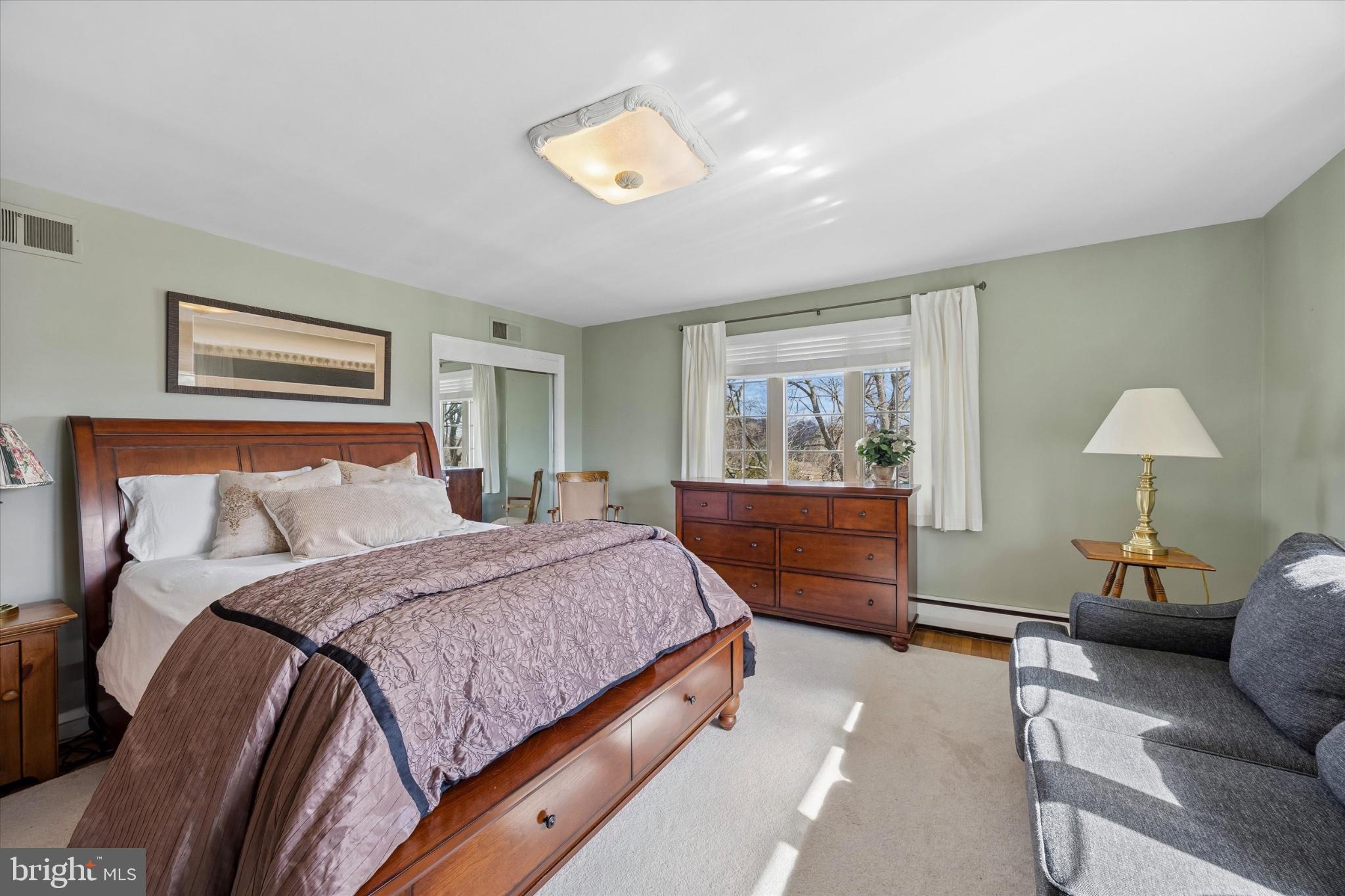 WYNNEWOOD - Residential