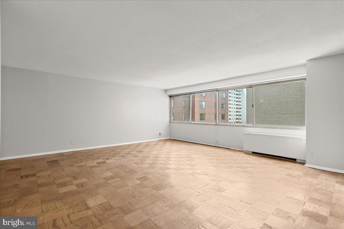 FRIENDSHIP HEIGHTS - Residential