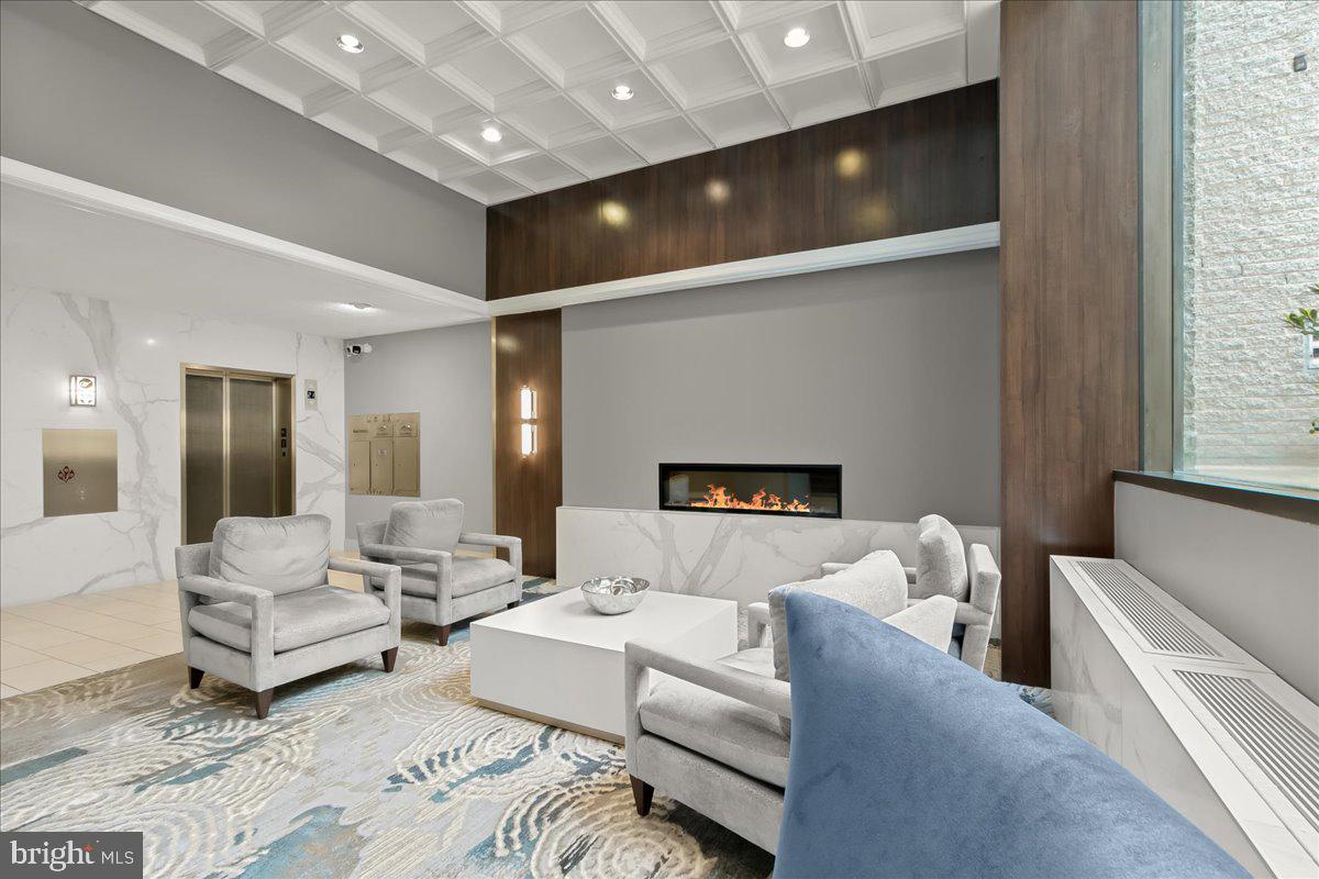 FRIENDSHIP HEIGHTS - Residential