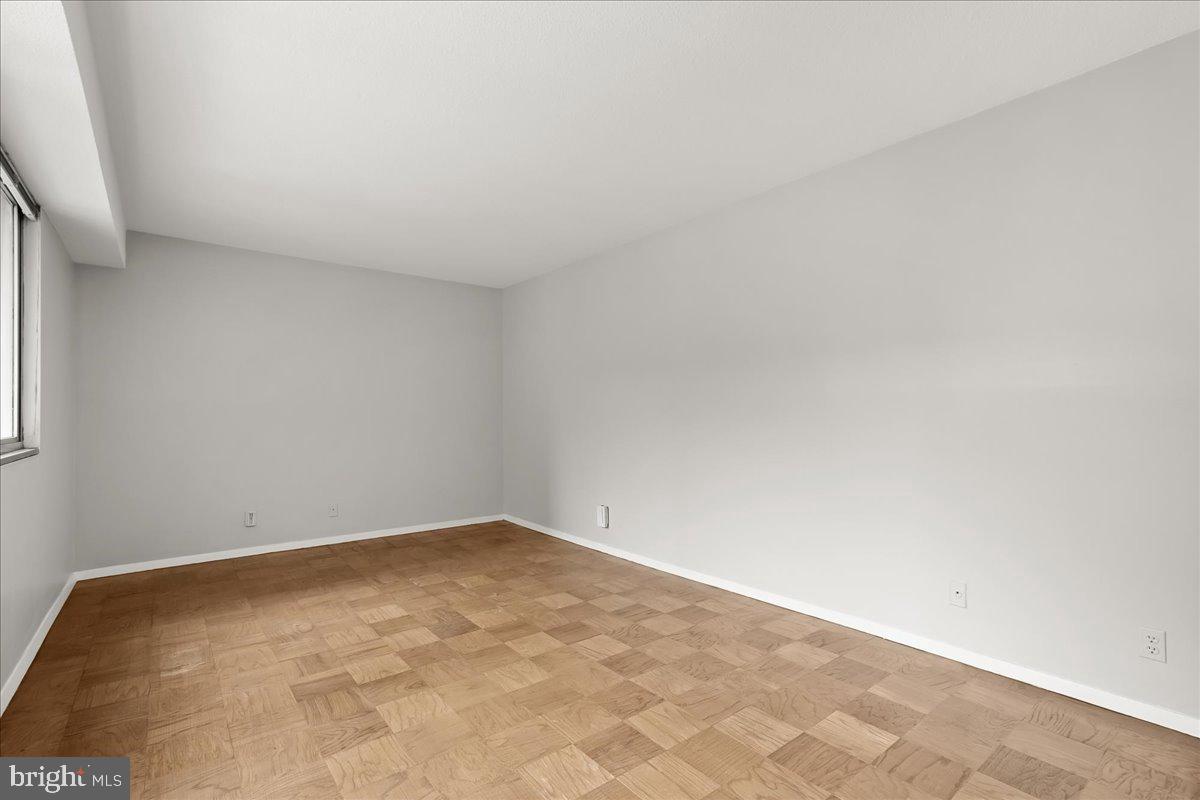 FRIENDSHIP HEIGHTS - Residential