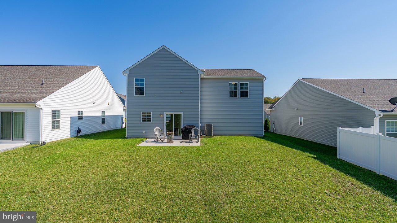 113 LUDGATE MANOR