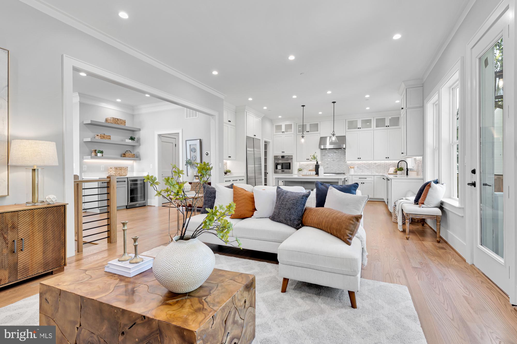 GLENBROOK VILLAGE - Residential