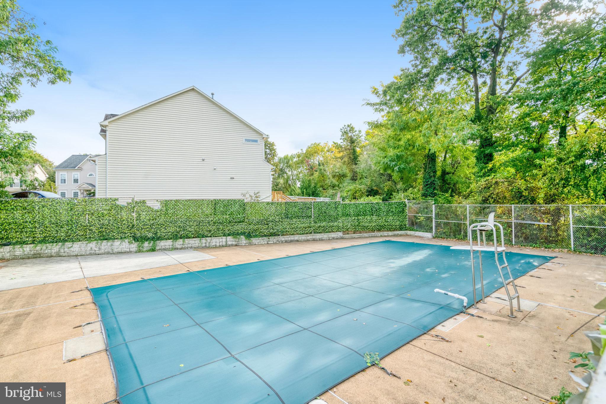 ASHTON HEIGHTS - Residential