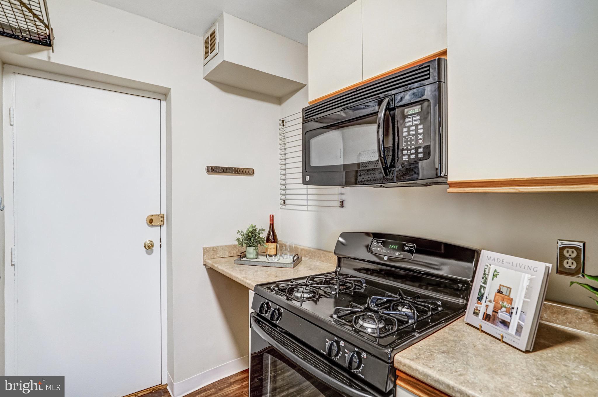 ASHTON HEIGHTS - Residential