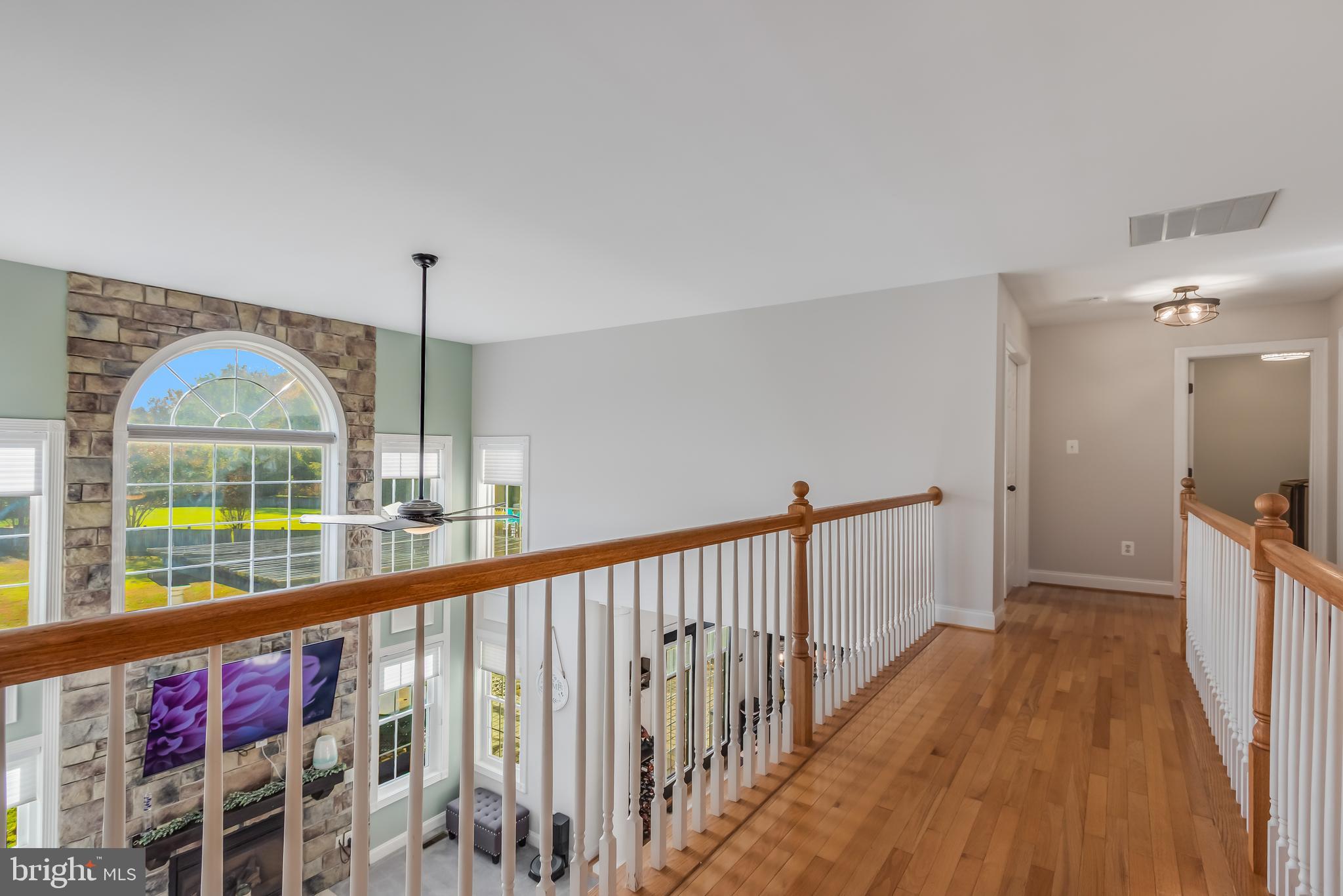 CROSS POINT - Residential