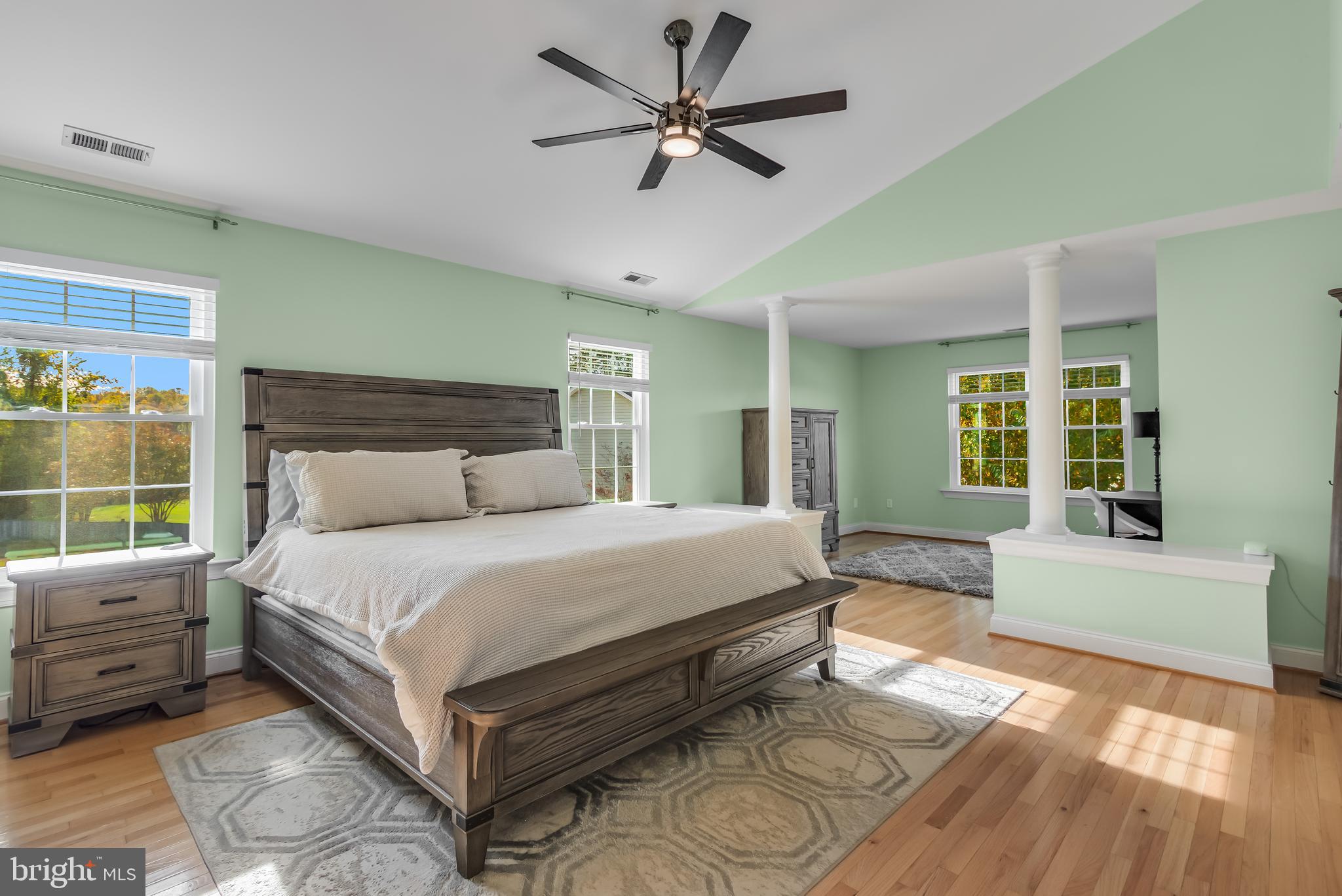 CROSS POINT - Residential