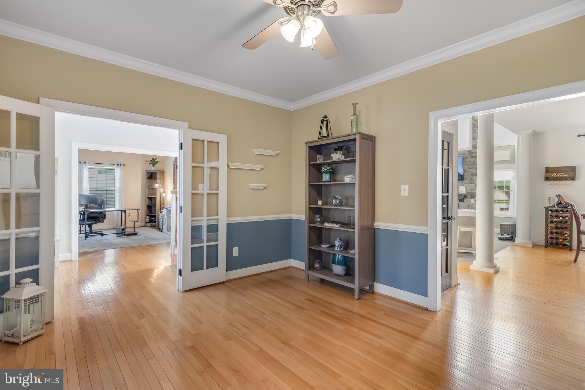 CROSS POINT - Residential