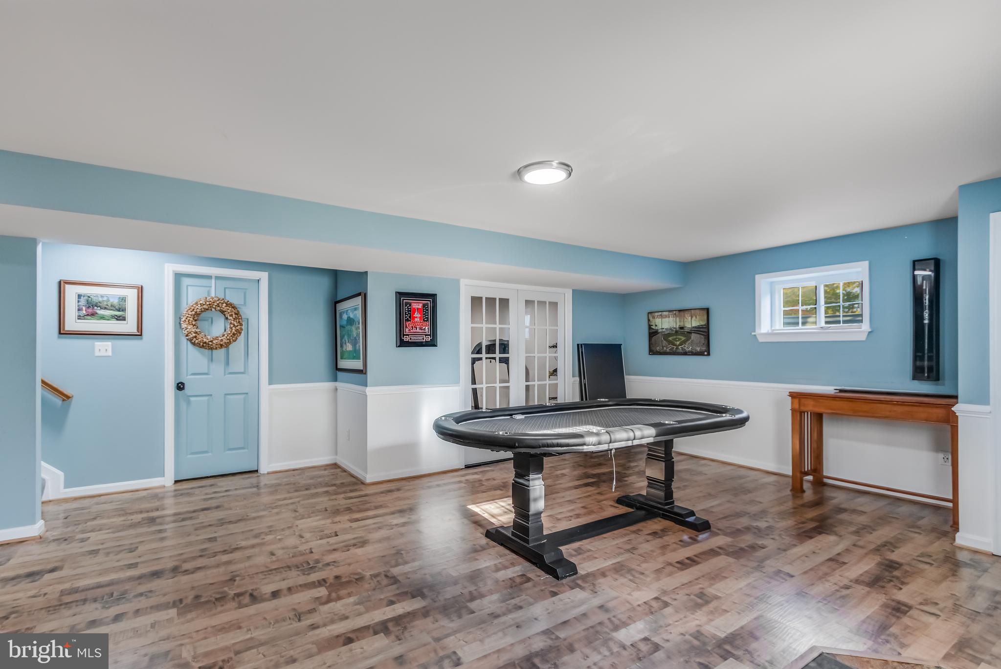 CROSS POINT - Residential