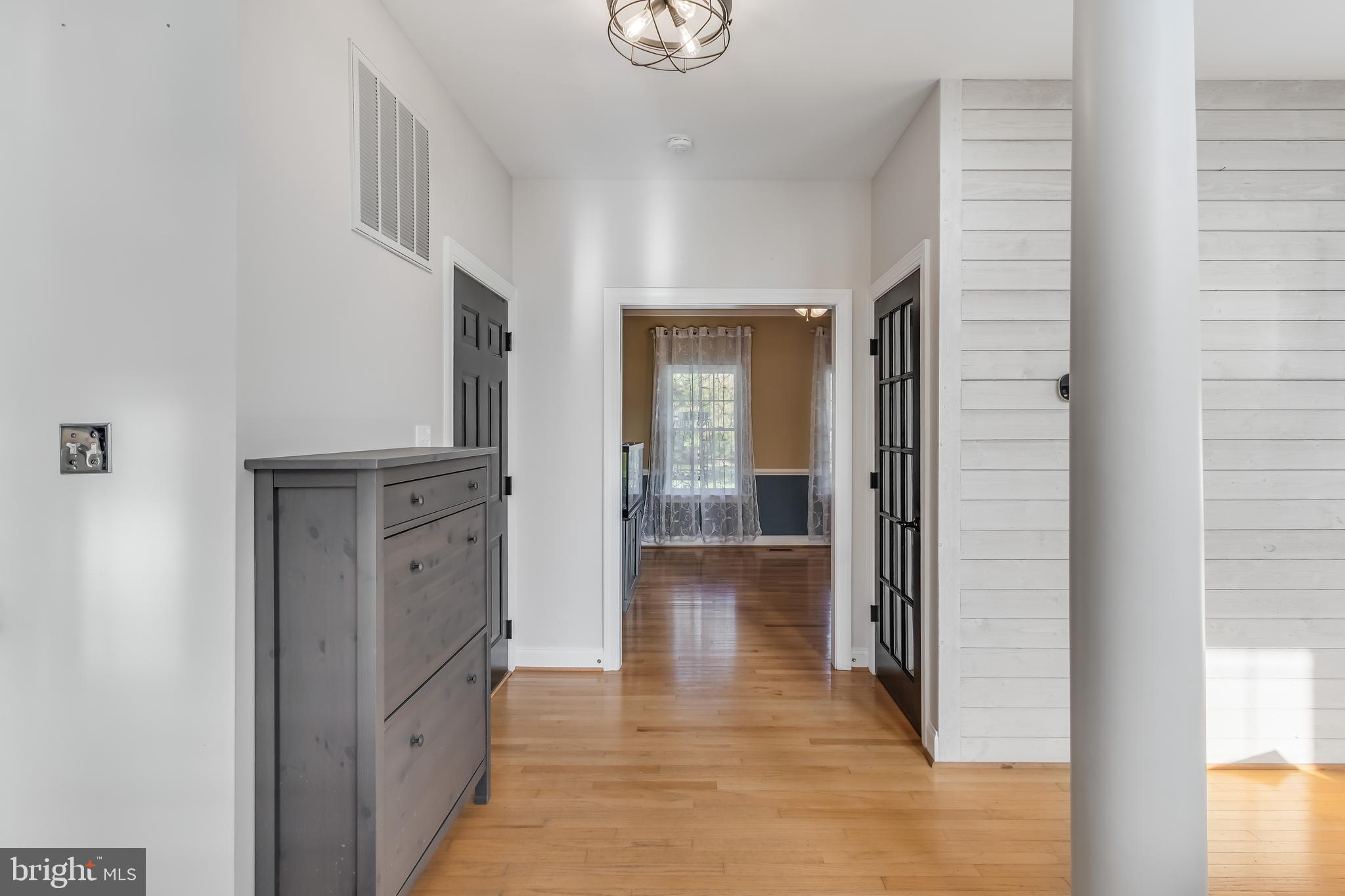 CROSS POINT - Residential