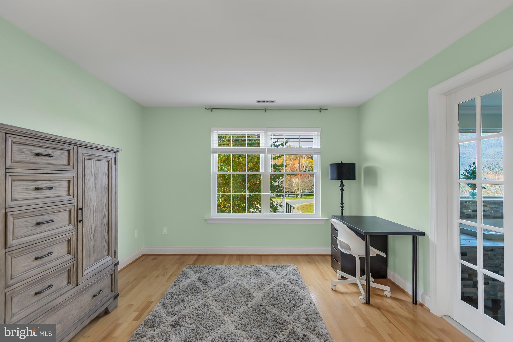 CROSS POINT - Residential