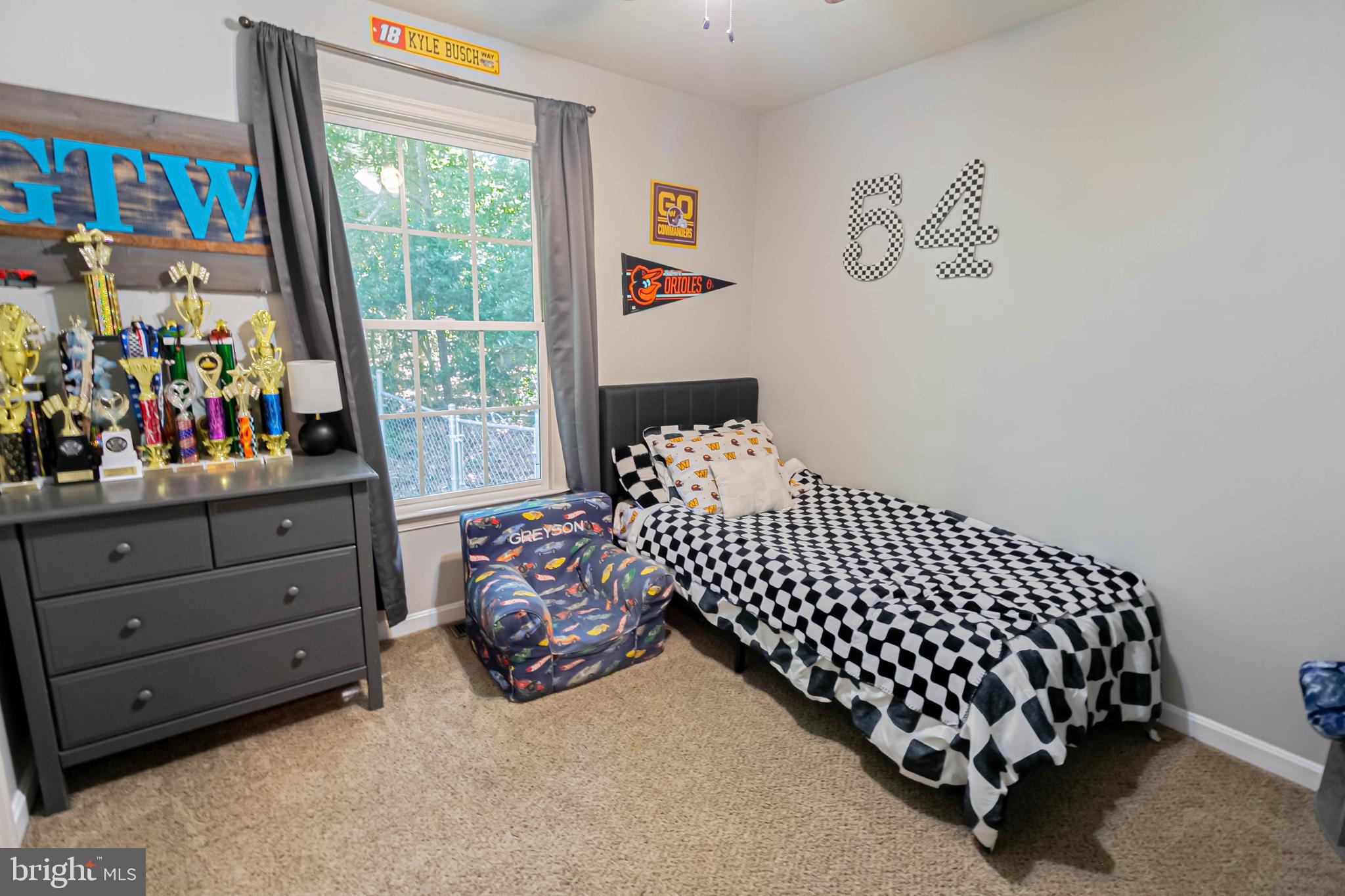 LAKE CAROLINE - Residential