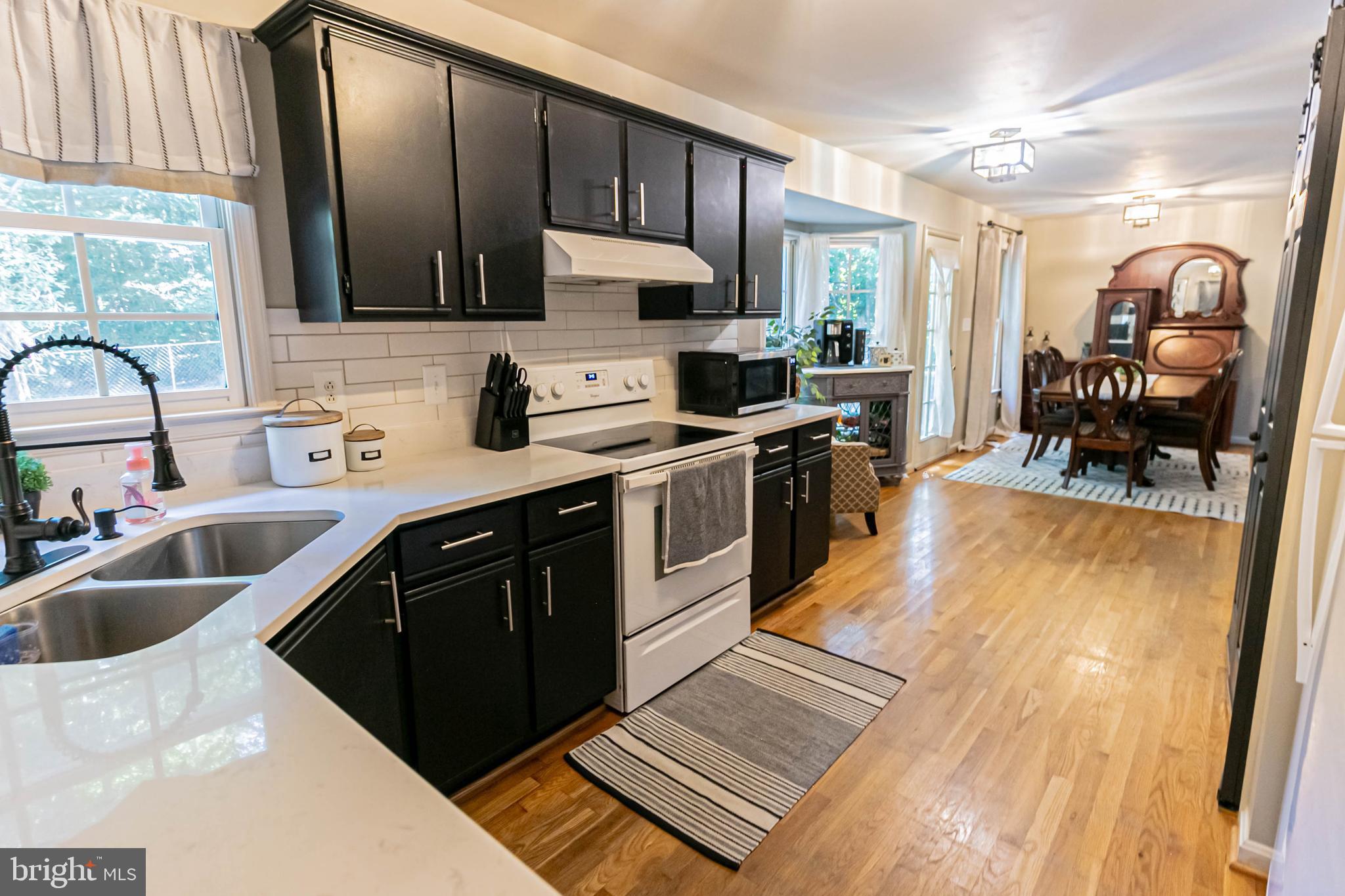 LAKE CAROLINE - Residential