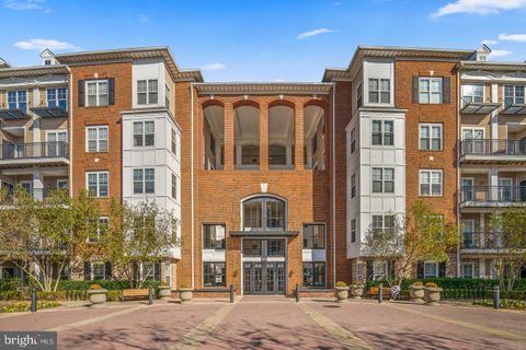 Photo of 501 Hungerford Drive #338, ROCKVILLE, MD 20850 (MLS # MDMC2219526)