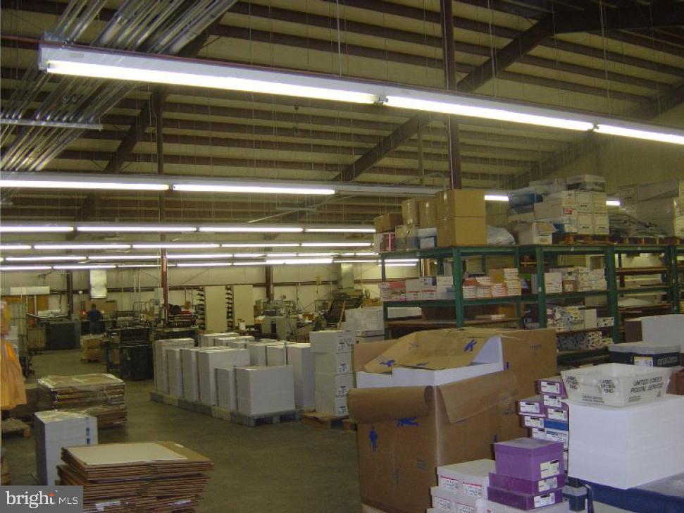 WINTER PLACE - Commercial Sale