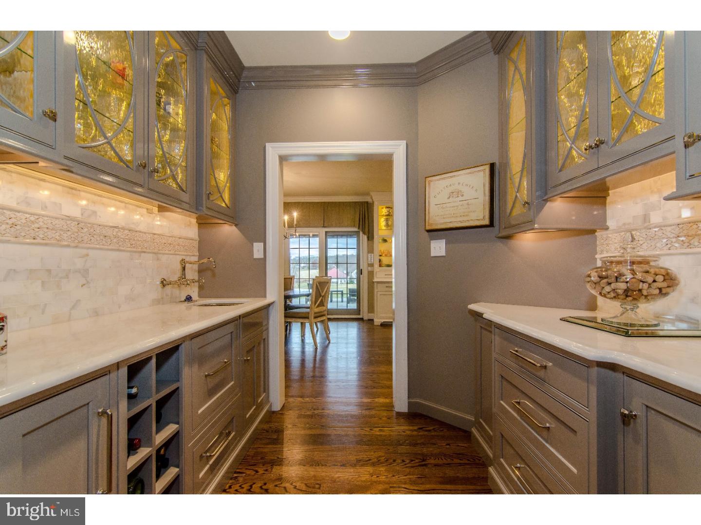 RADNOR HUNT - Residential