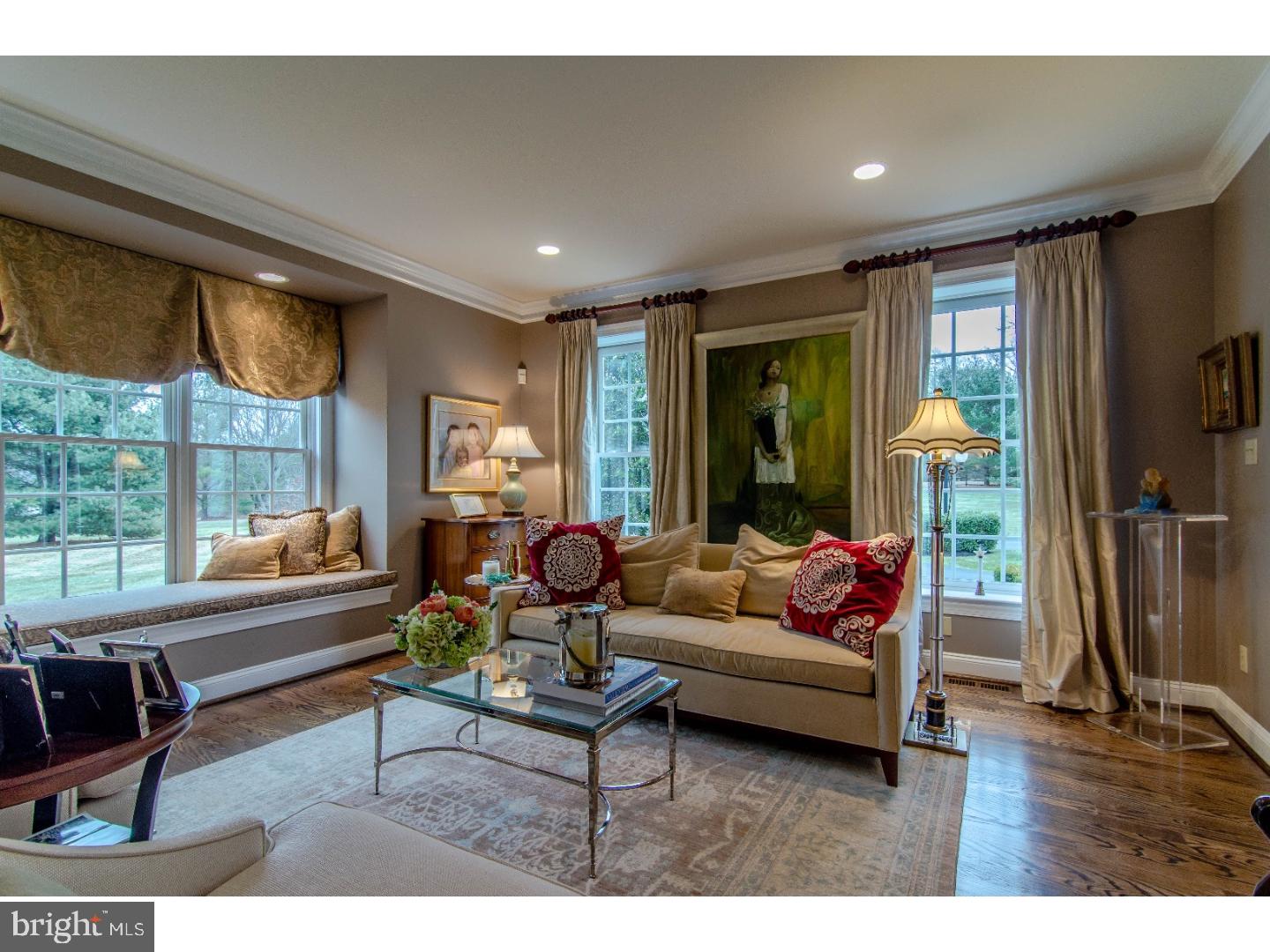 RADNOR HUNT - Residential