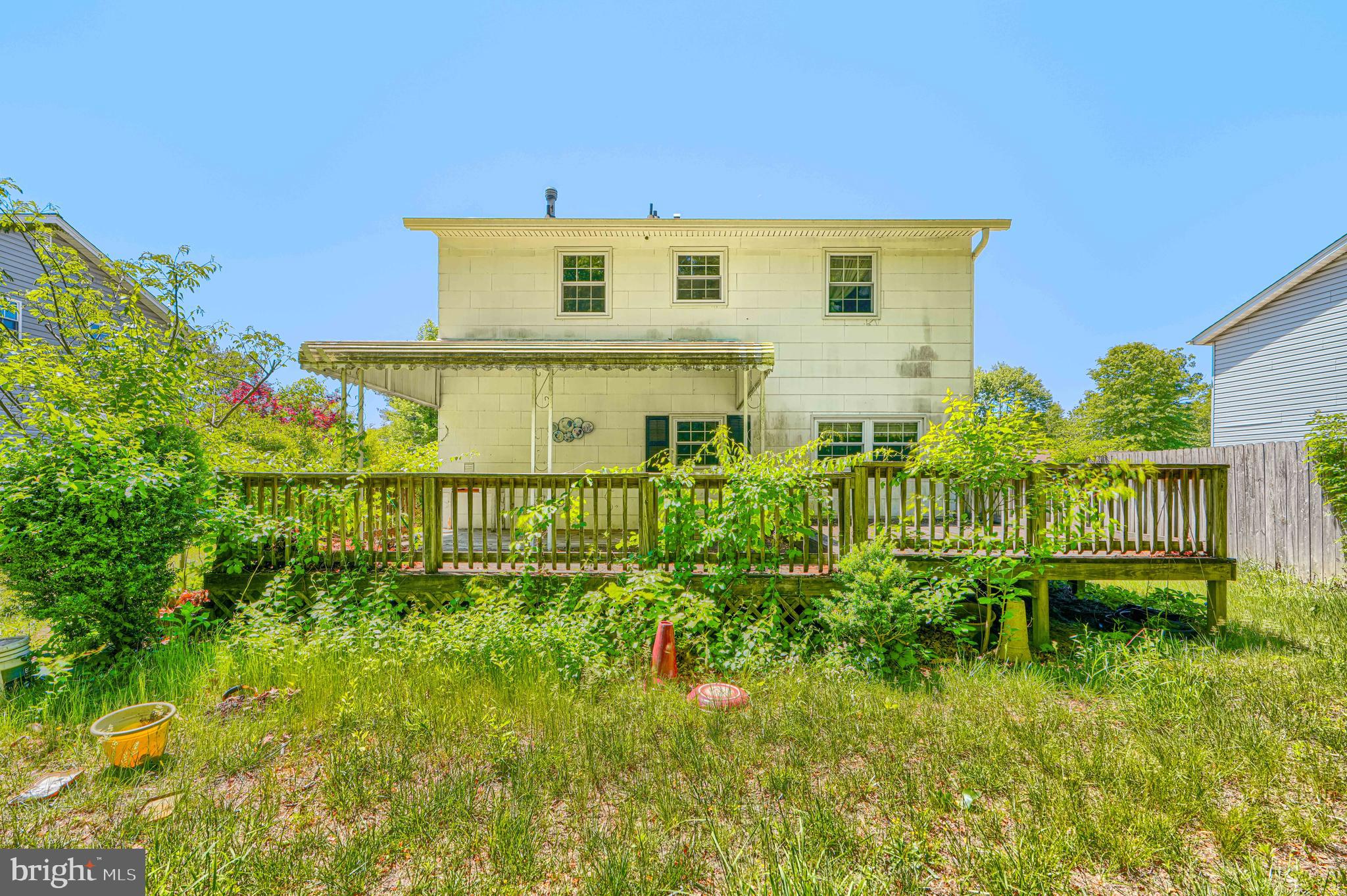 EDGE MEAD - Residential