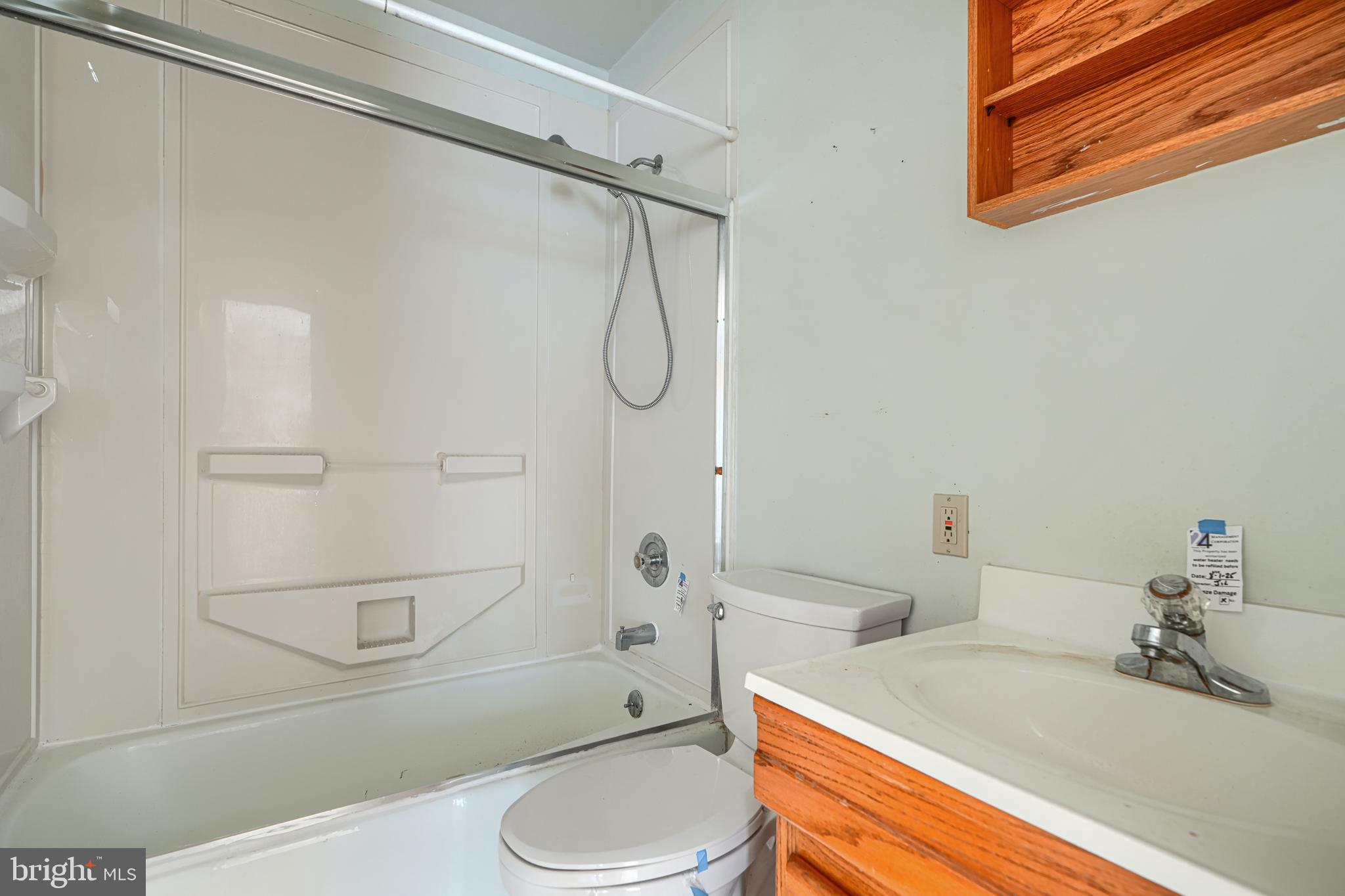 EDGE MEAD - Residential