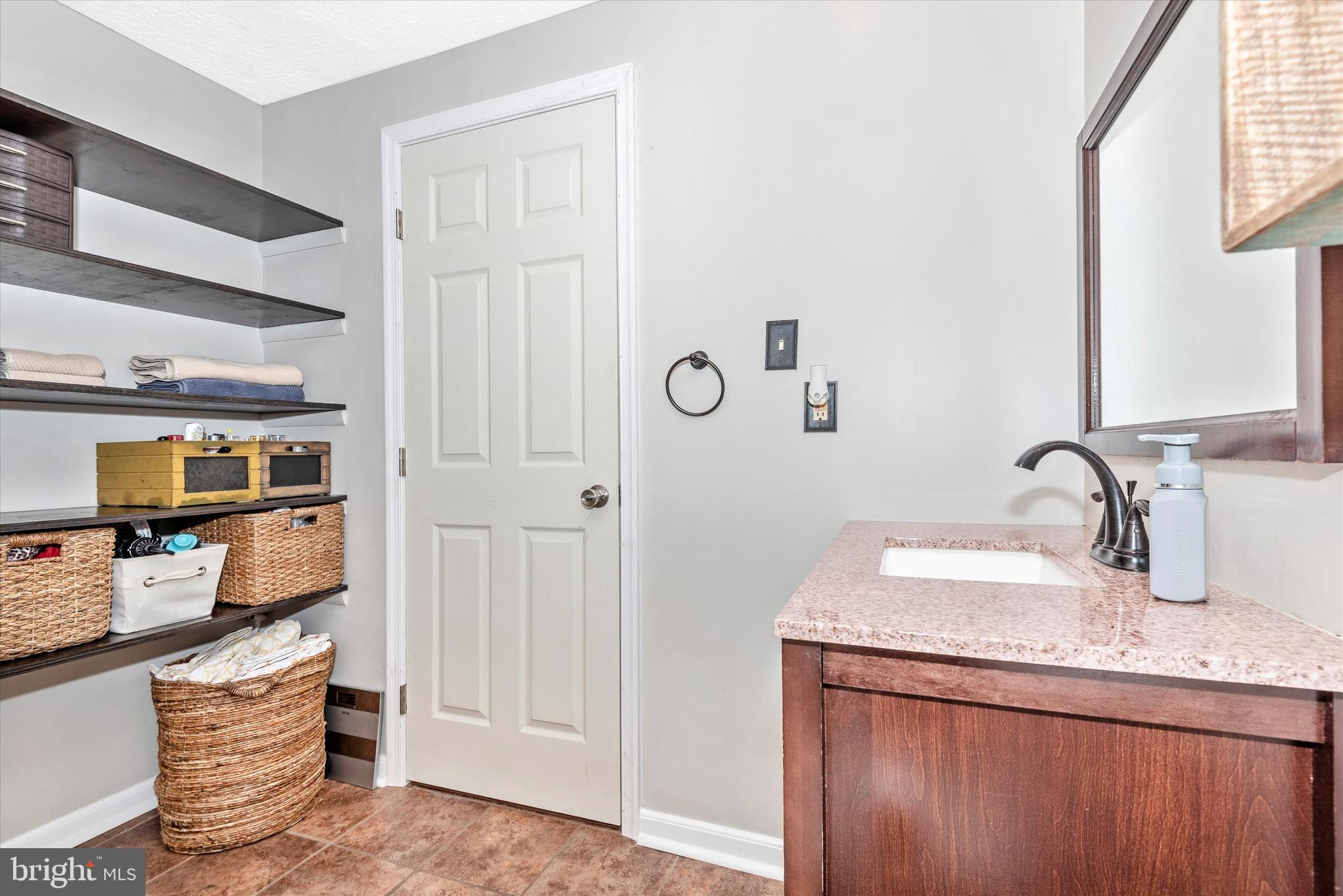 FARMBROOK - Residential