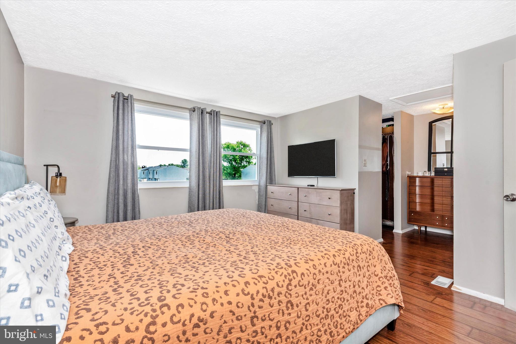 FARMBROOK - Residential