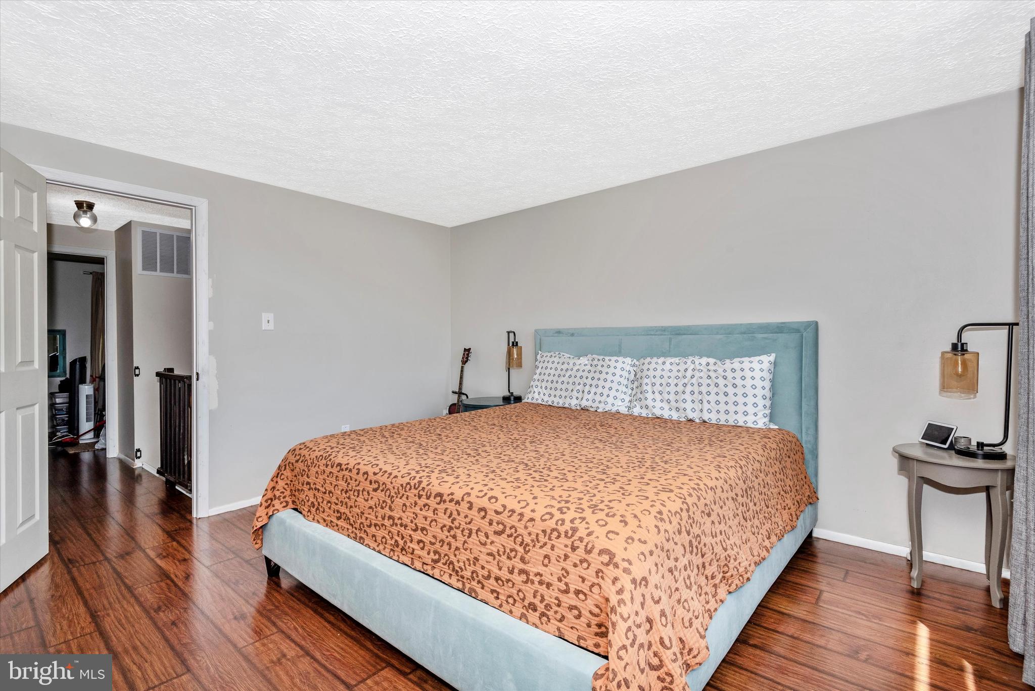 FARMBROOK - Residential