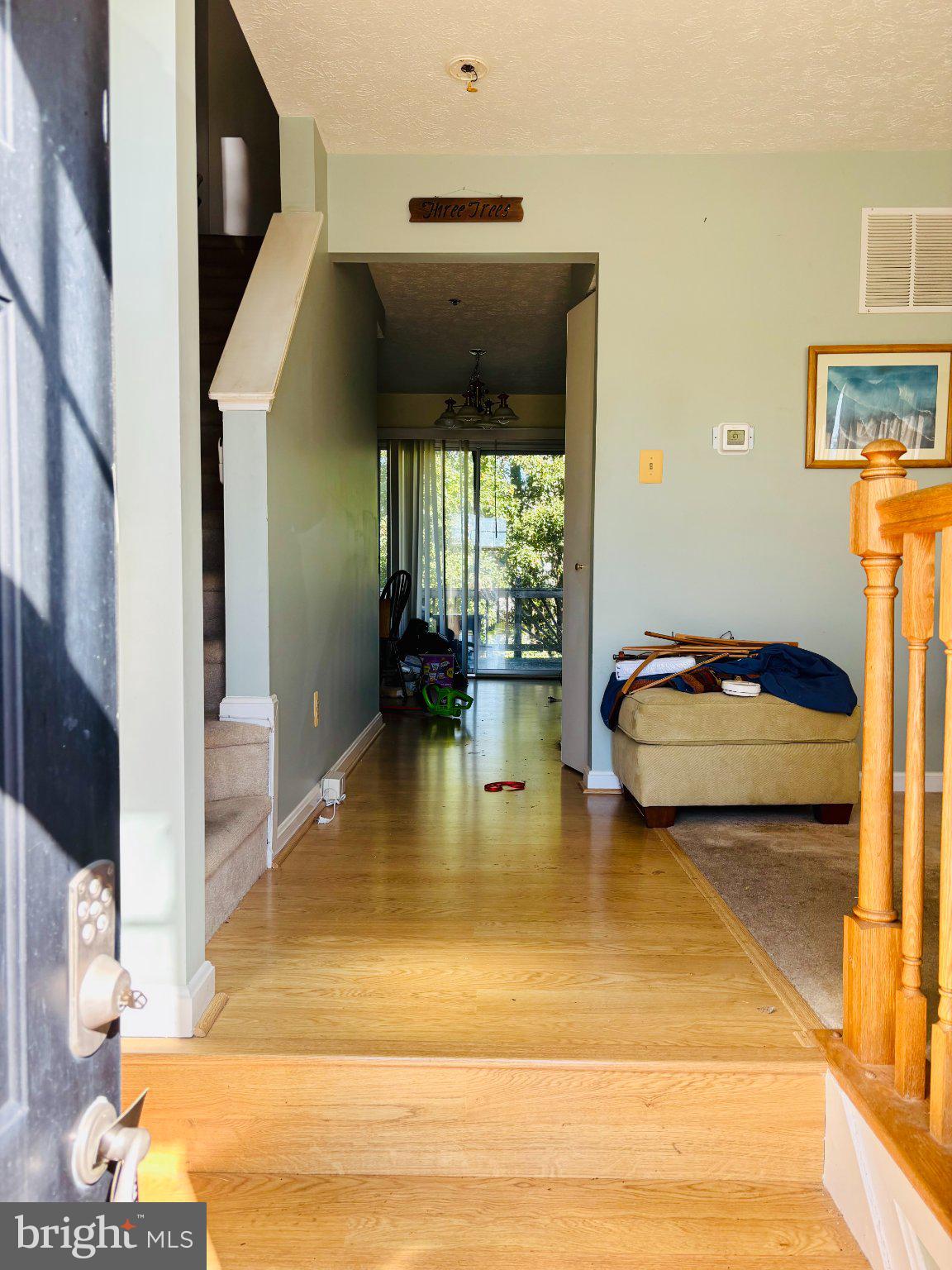121 HERON COURT