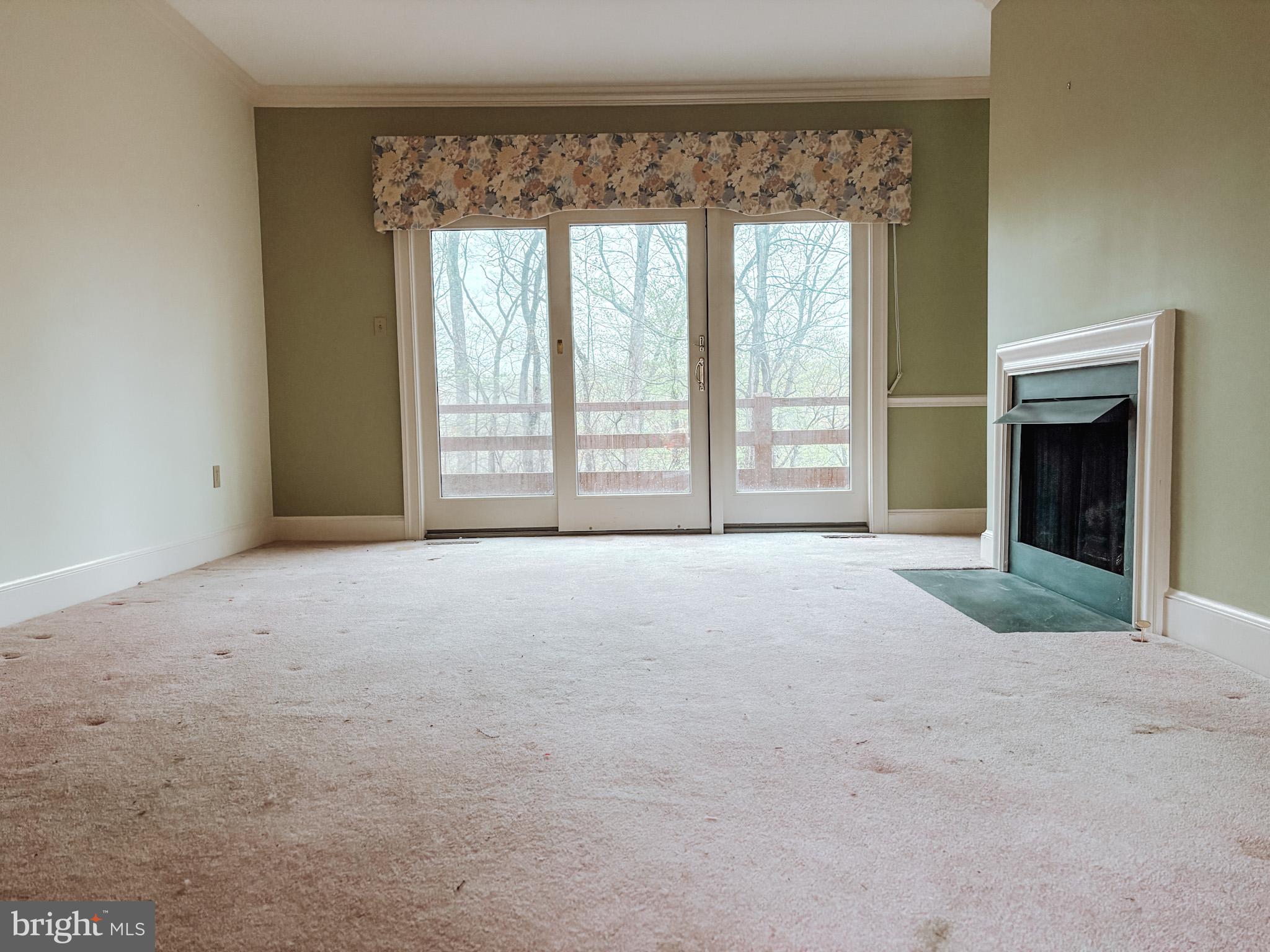 LAKE RIDGE - Residential