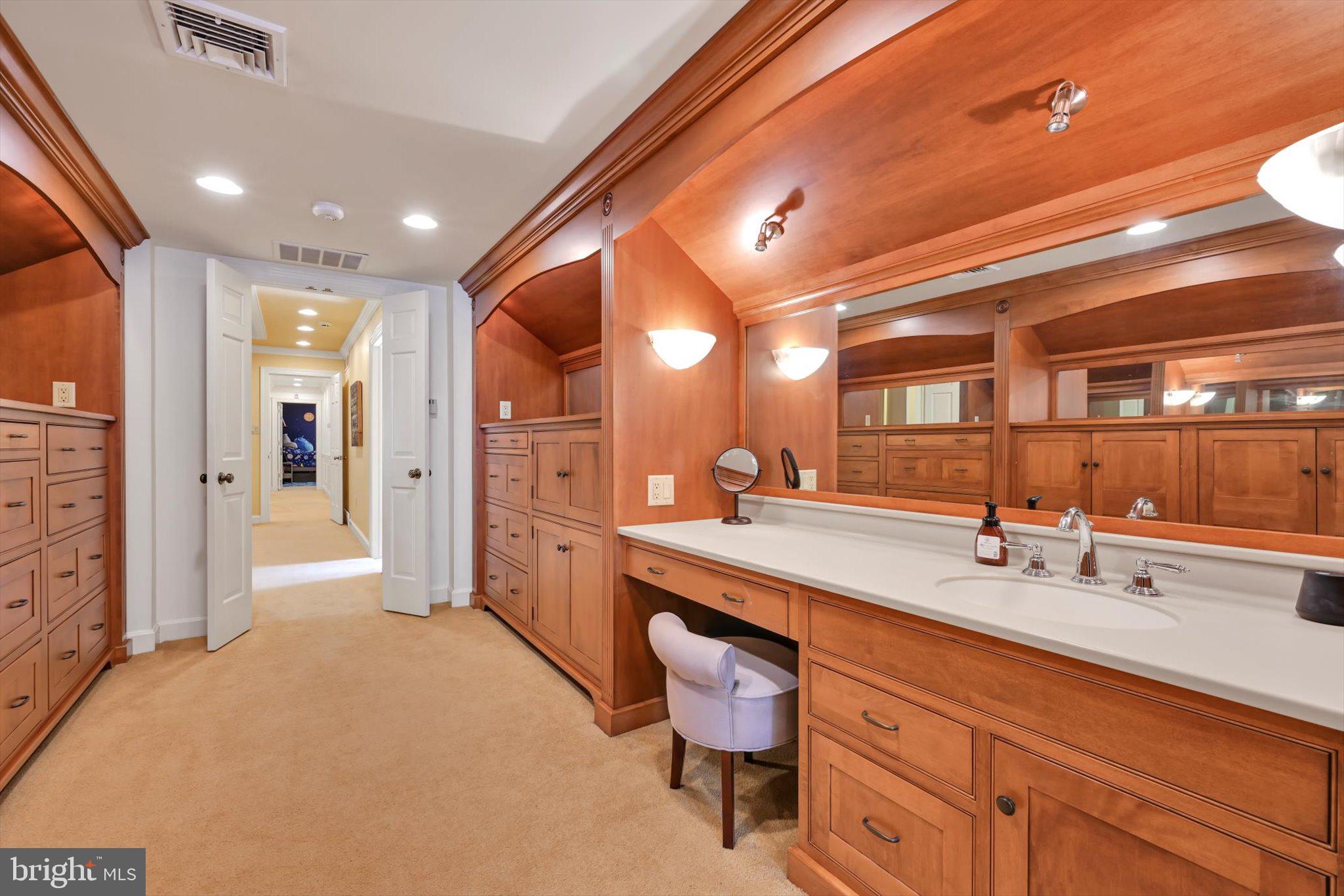 THE CLIFFS - Residential