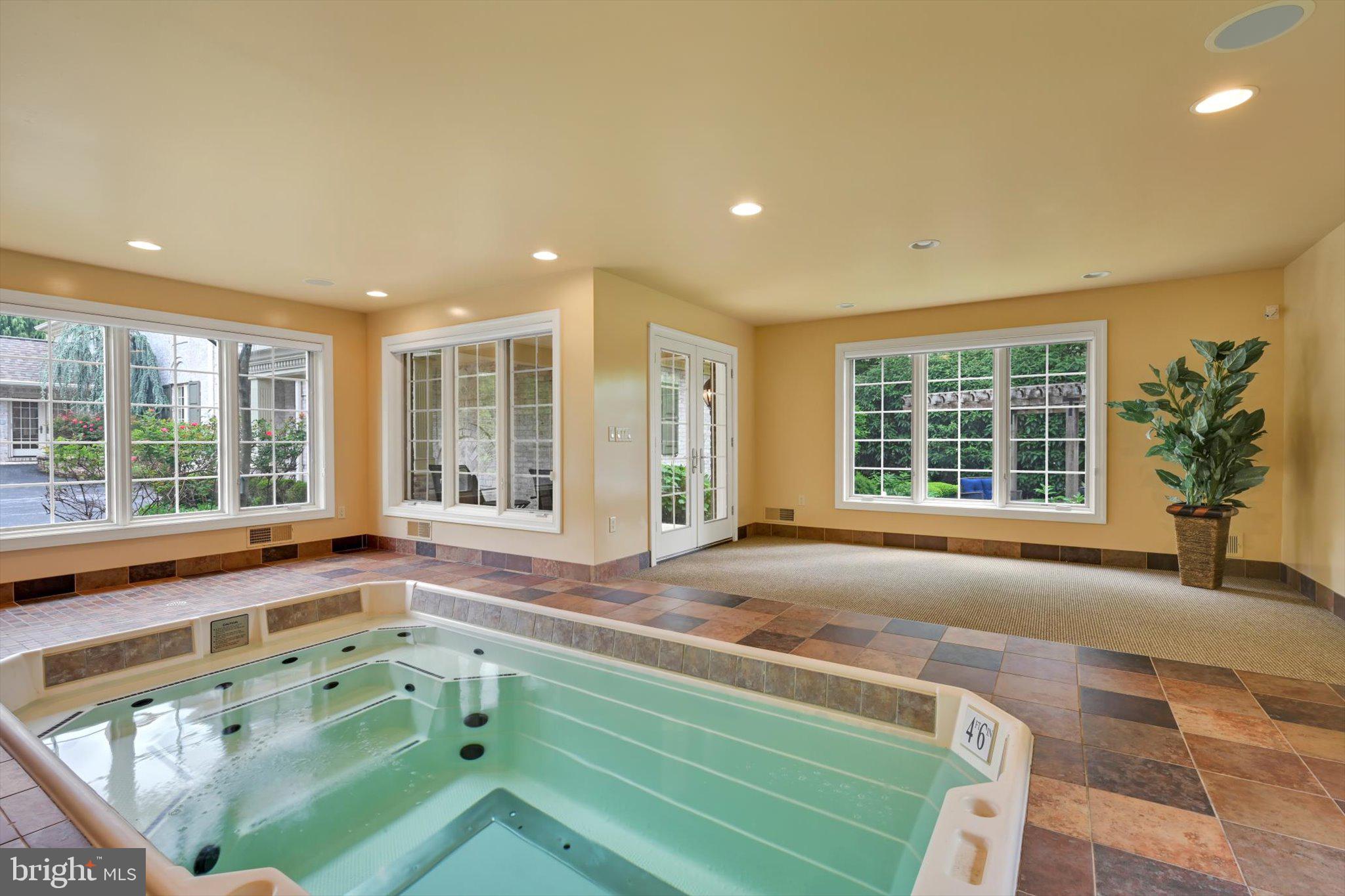 THE CLIFFS - Residential