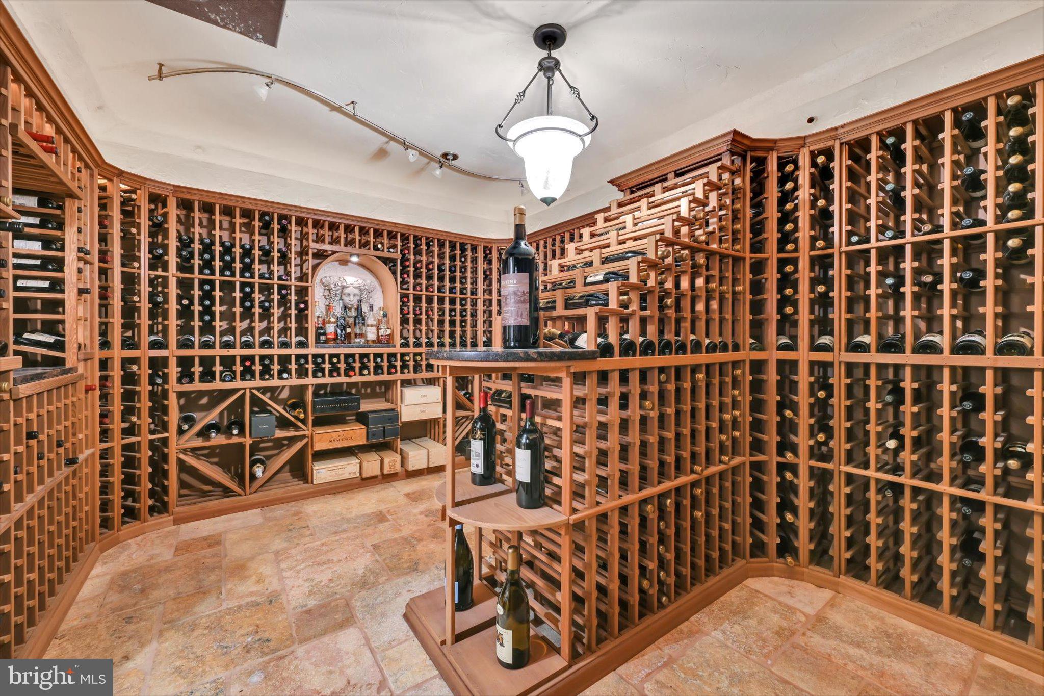 THE CLIFFS - Residential