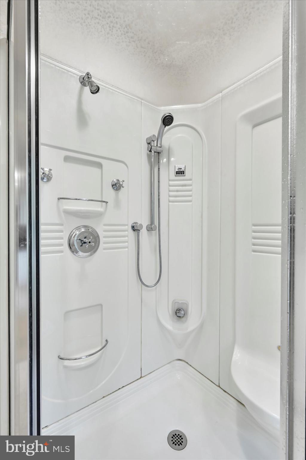 THE CLIFFS - Residential