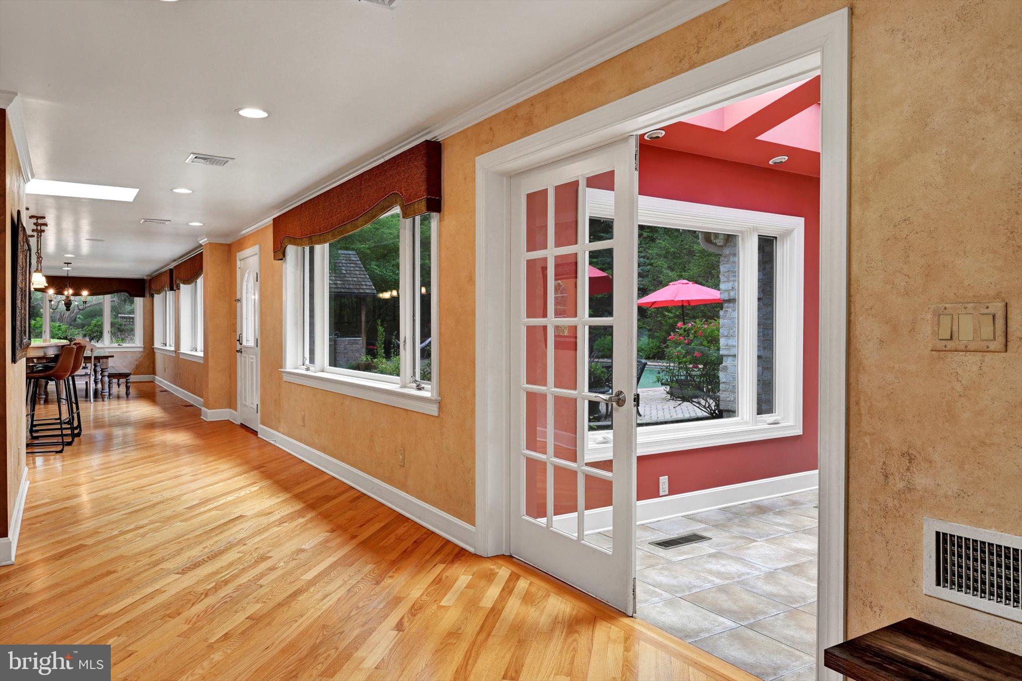 THE CLIFFS - Residential