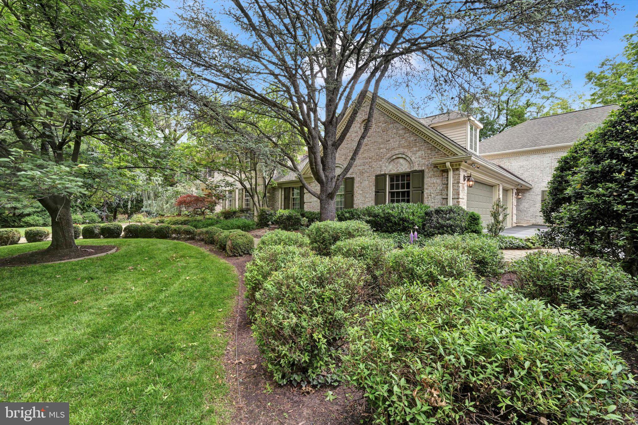 THE CLIFFS - Residential