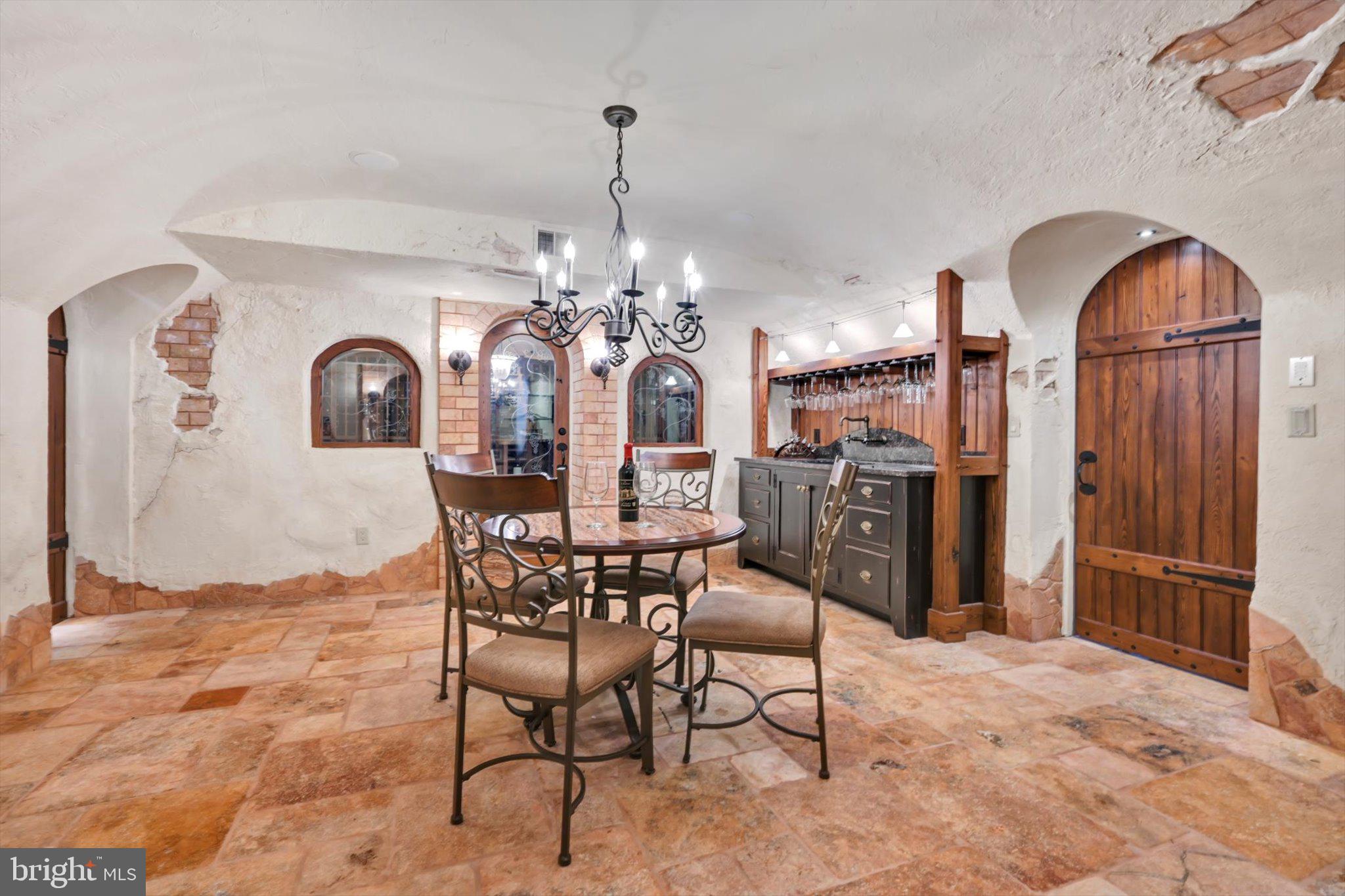 THE CLIFFS - Residential