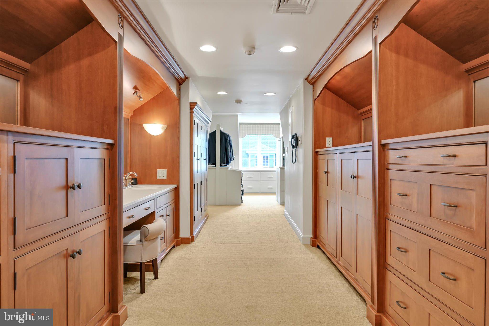 THE CLIFFS - Residential