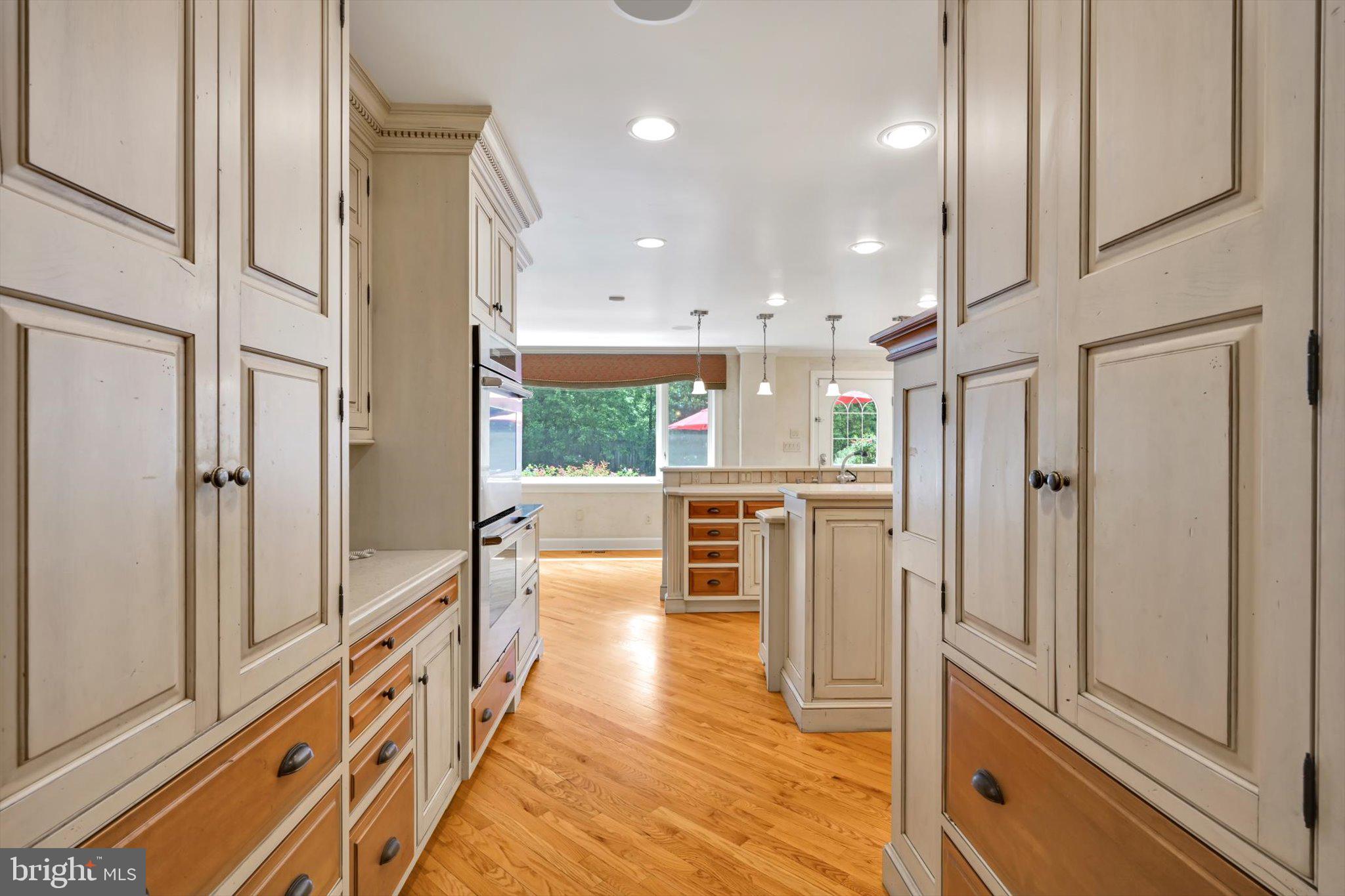 THE CLIFFS - Residential