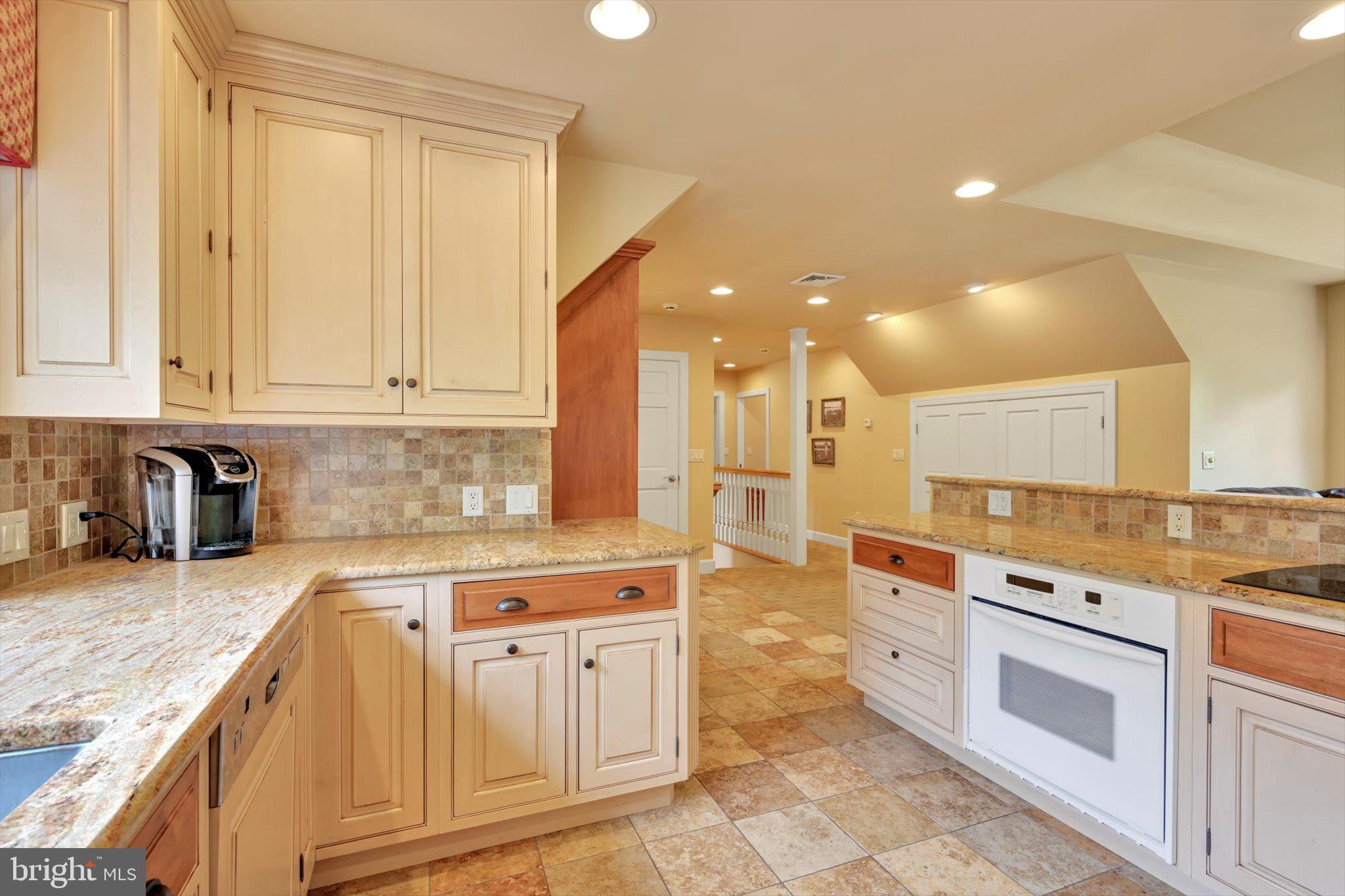 THE CLIFFS - Residential