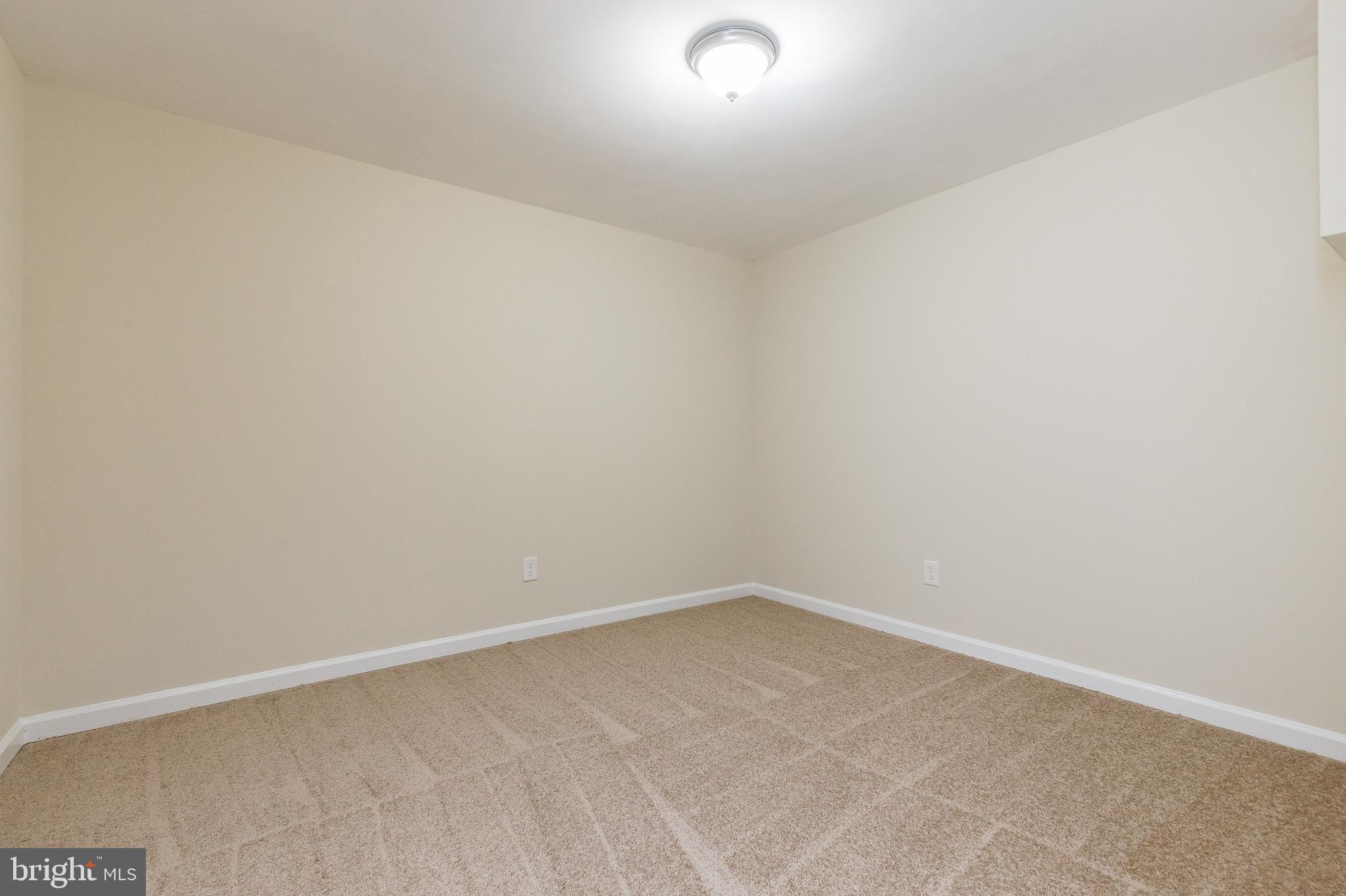 KINGSTOWNE - Residential