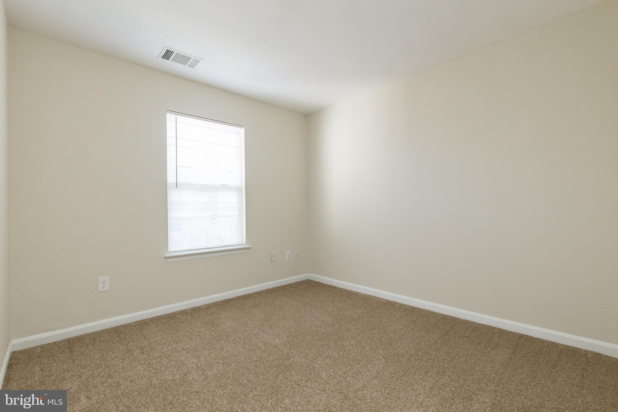 KINGSTOWNE - Residential