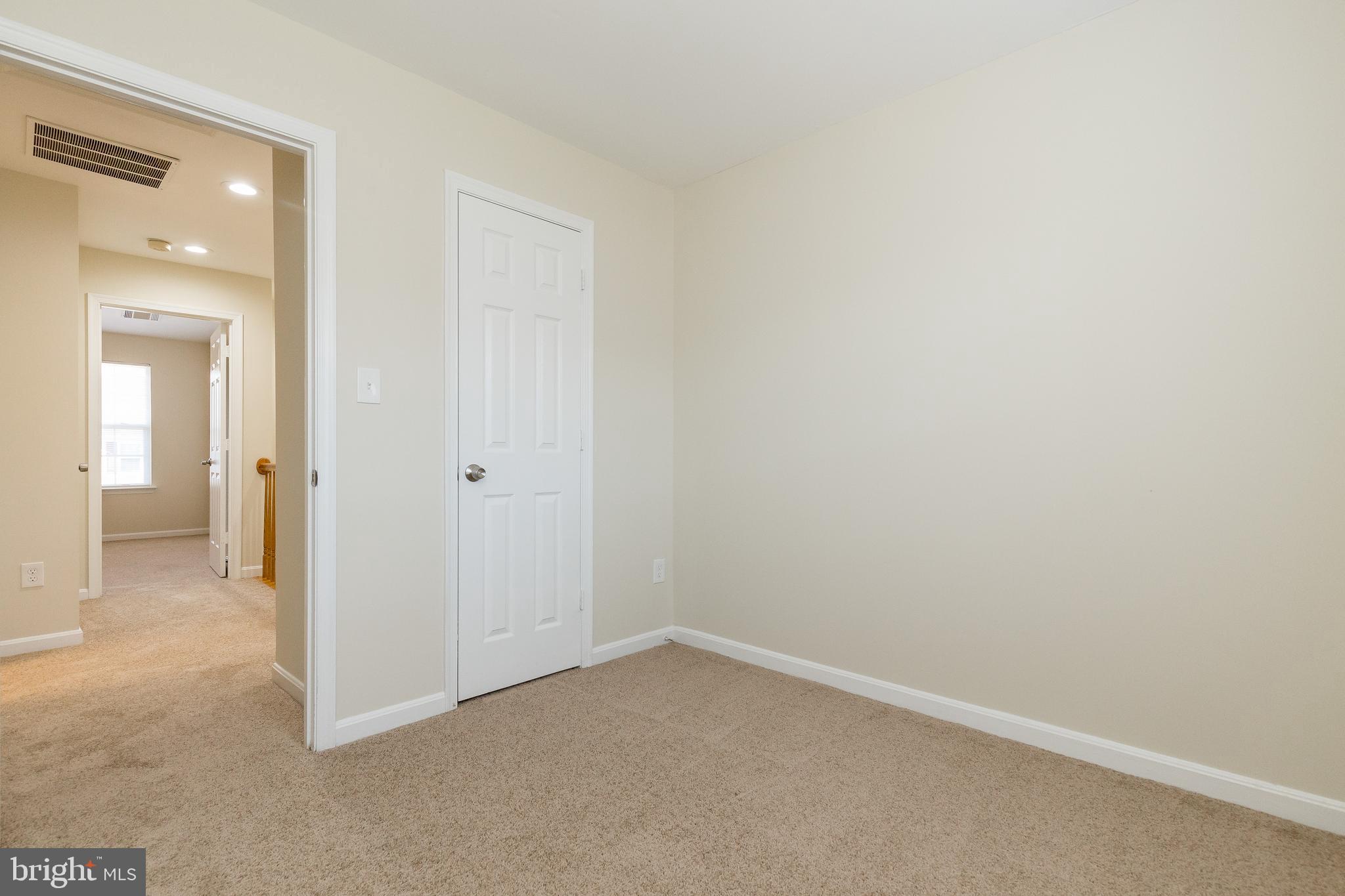 KINGSTOWNE - Residential