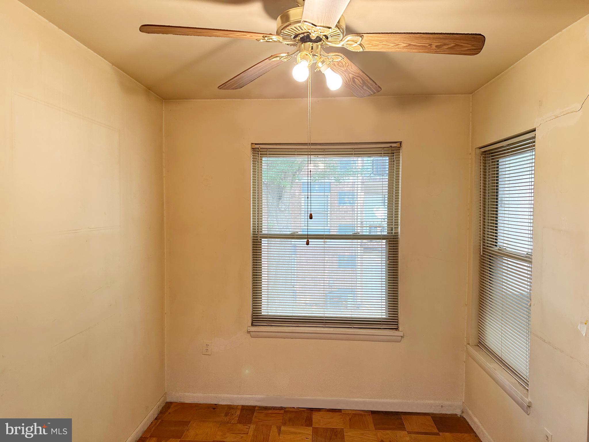 MARLOW TOWERS CONDOMINIUMS - Residential